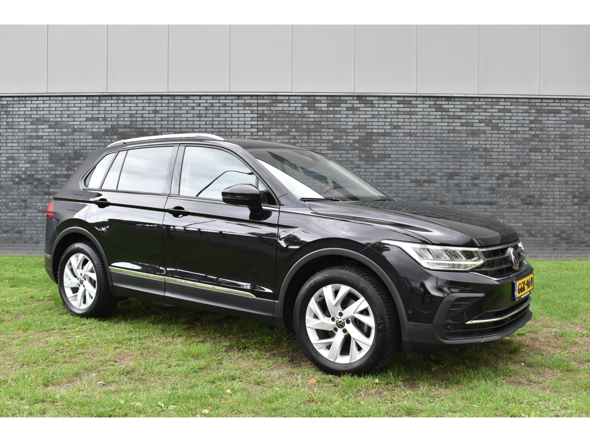 Volkswagen Tiguan 1.5 TSI Life Airco Hoge zit Stoelverwarming