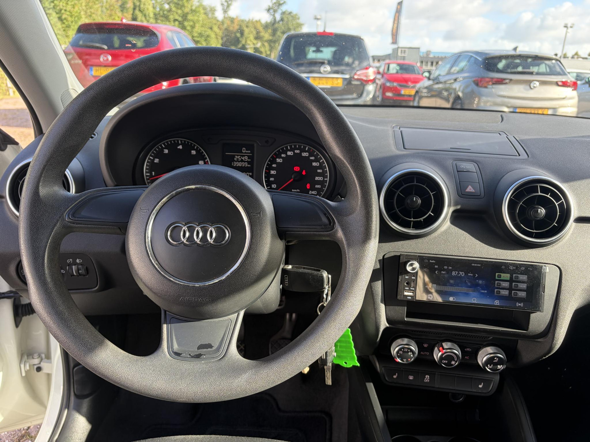 Audi A1 1.2 TFSI Ambition Pro Line ✓Carplay✓Clima✓Stoelverwarming✓Pdc✓Lm velgen✓85pk✓Zeer zuinig✓Apk tot 09-2027