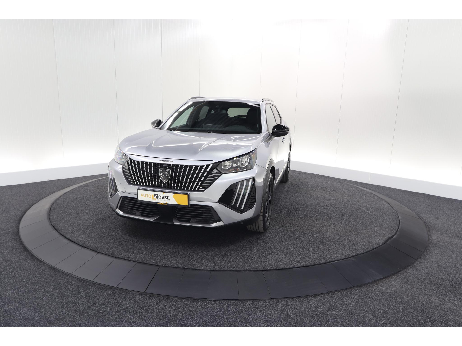 Peugeot 2008 Hybrid 136 e-DCS6 Allure | 360 Camera | Adaptieve Cruise Control | Dodehoekdetectie | Navigatie