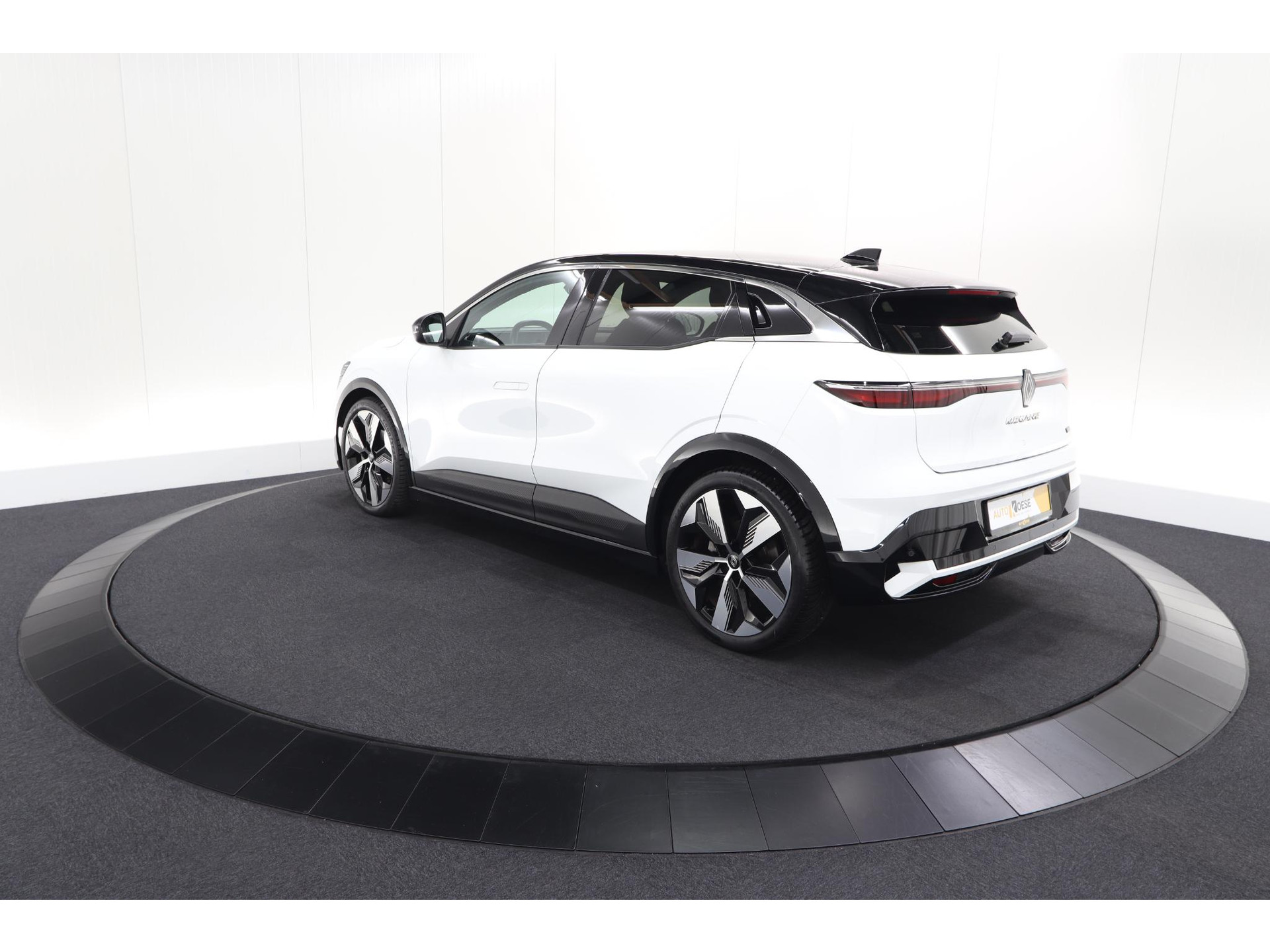 Renault Megane E-Tech EV60 Optimum Charge Techno | 95,4% SOH | Adaptieve Cruise Control | Camera | Apple Carplay