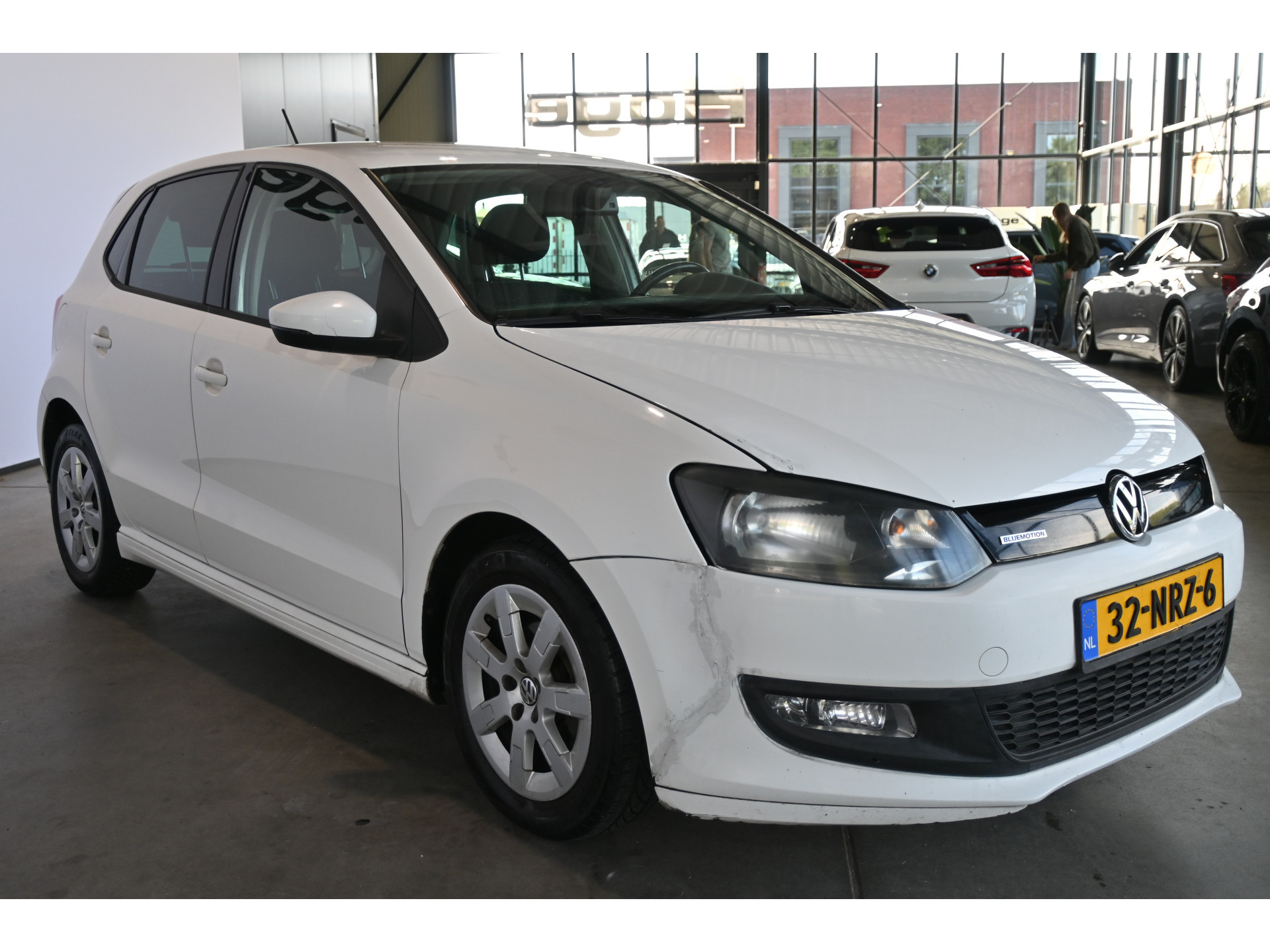 Volkswagen Polo 1.2 TDI BlueMotion Comfortline Clima Cruise control Lichtmetaal Elektrisch Pakket Goed onderhouden! Inruil Mogelijk!