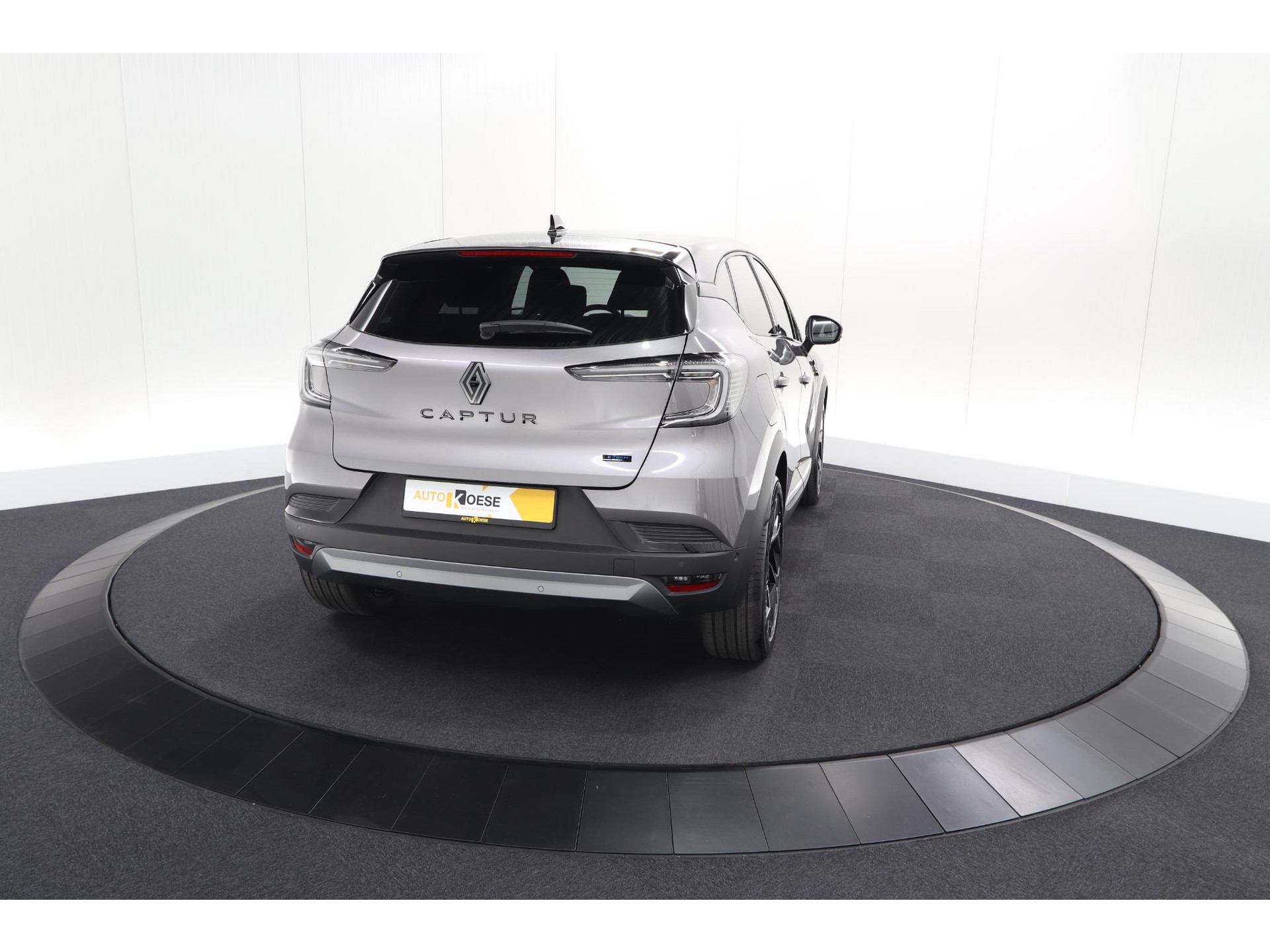 Renault Captur 1.8 E-Tech Full Hybrid 160 Esprit Alpine | 360 Camera | Dodehoekdetectie | Adaptieve Cruise Control