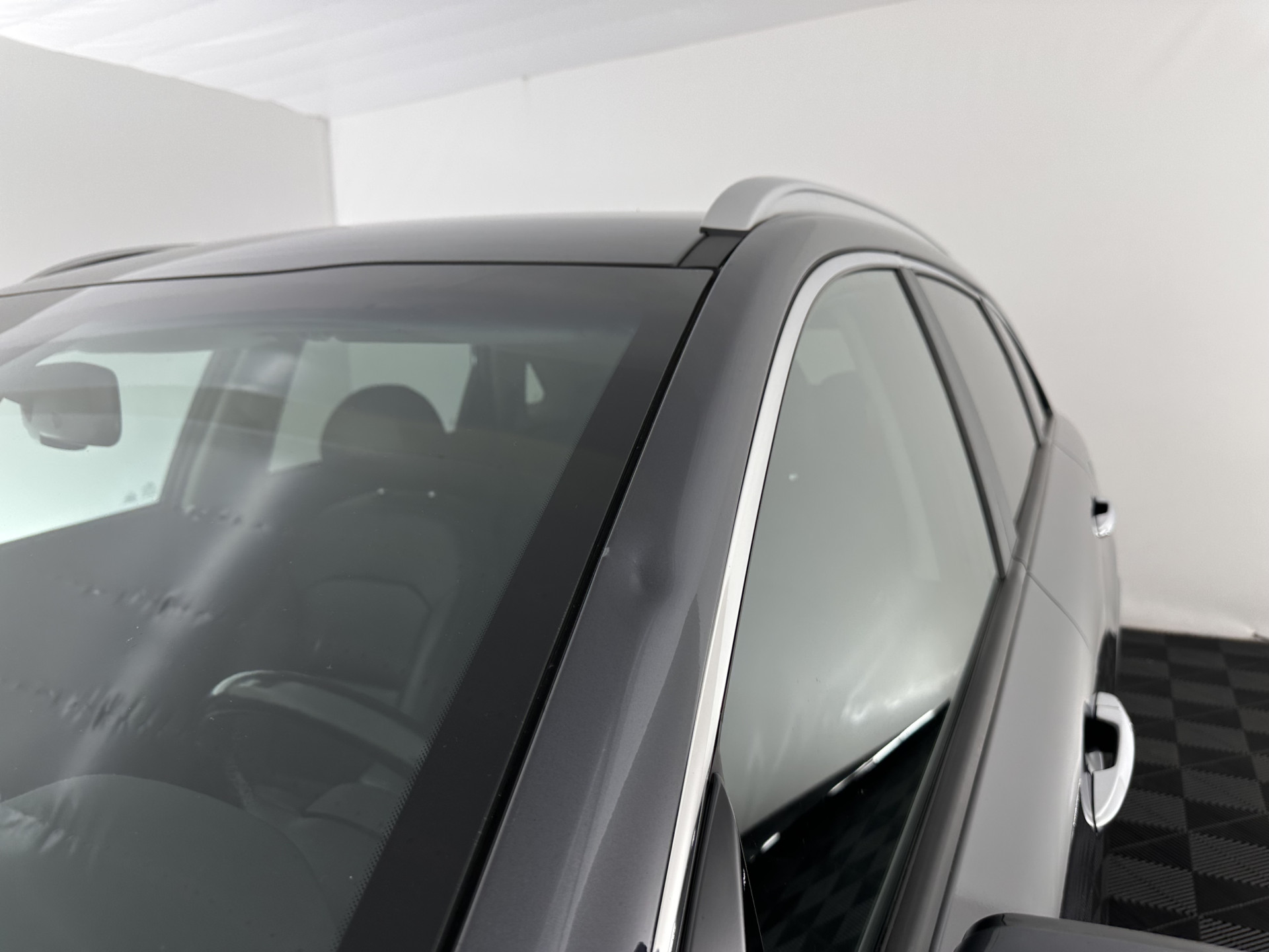 Kia Niro 1.6 GDi Hybrid Dynamic Plus Line (INCL-BTW) Aut. *LEATHER | FULL-LED | ADAPTIVE-CRUISE | BLINDSPOT | HEATED-COMFORTSEATS | CAMERA | KEYLESS | NAVI-FULLMAP | AMBIENTLIGHT | LANE-ASSIST | TOWBAR | 16''ALU*