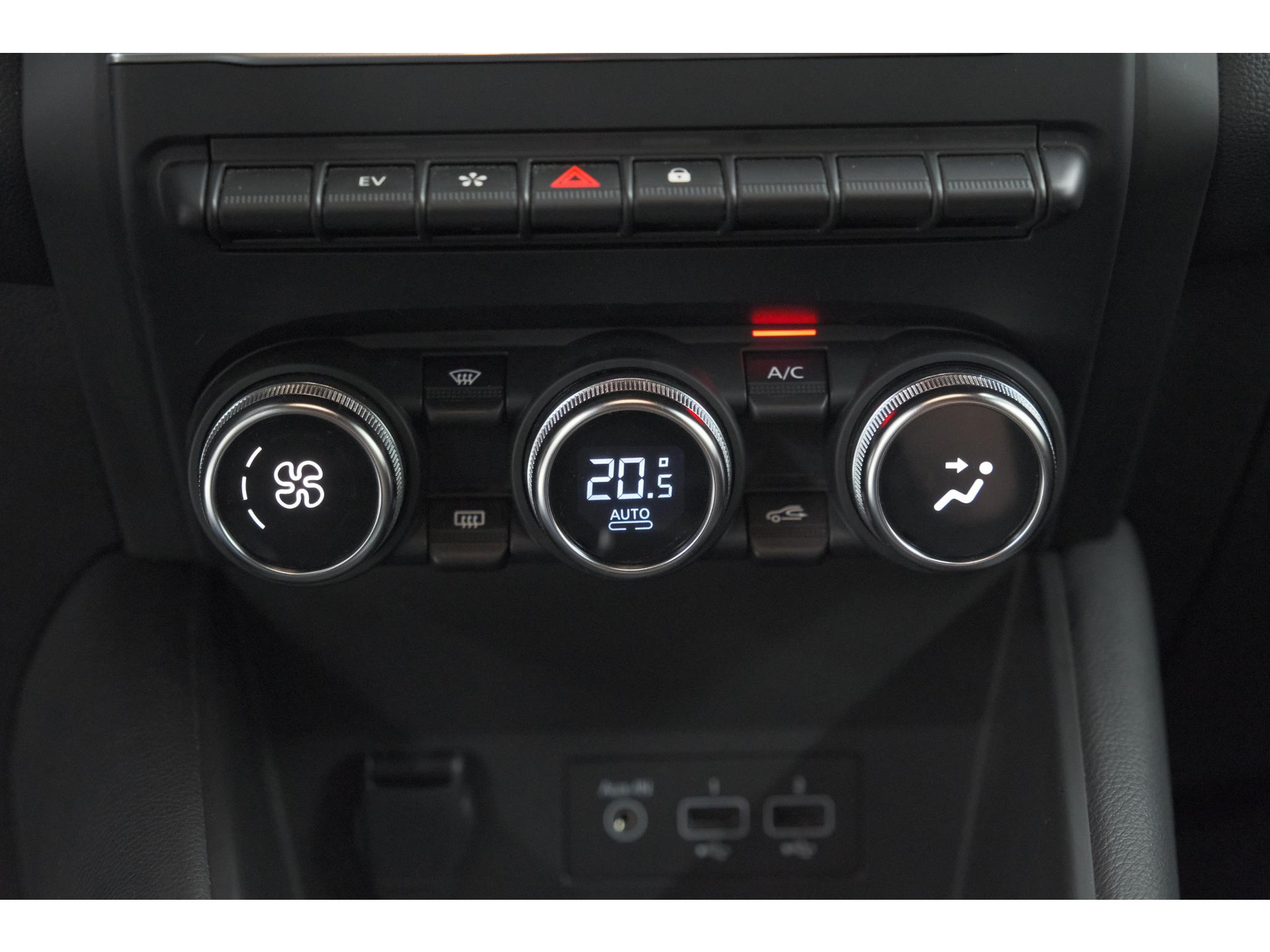 Renault Captur 1.6 E-Tech hybrid 145 SL Rive Gauche | Trekhaak | Camera | Apple Carplay | 9.3 Inch Grootscherm