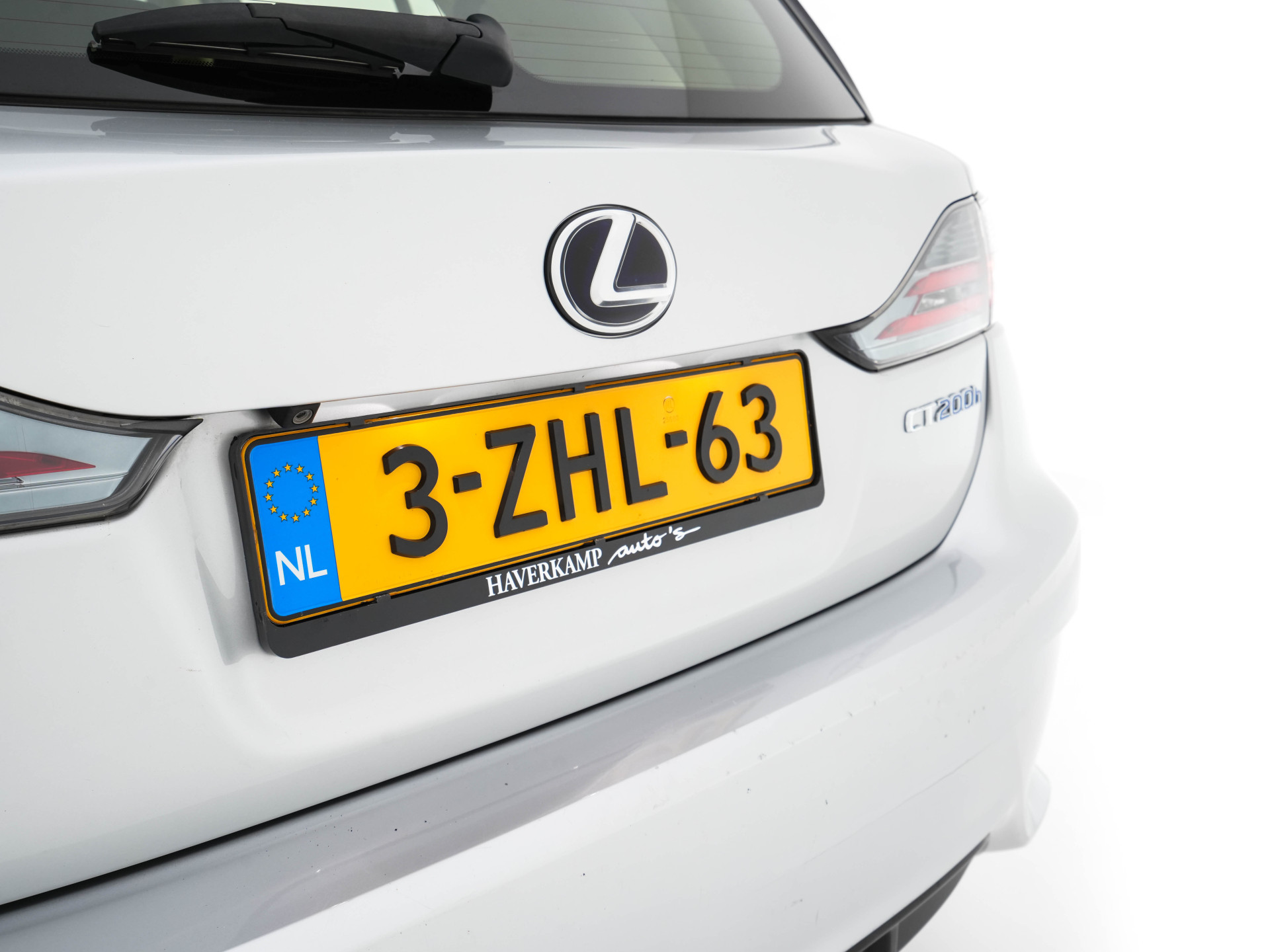 Lexus CT 200h Business Line Aut.*NAVI-FULLMAP | ALCANTARA | COMFORT-SEATS | CAMERA | ECC | CRUISE | 16''ALU*