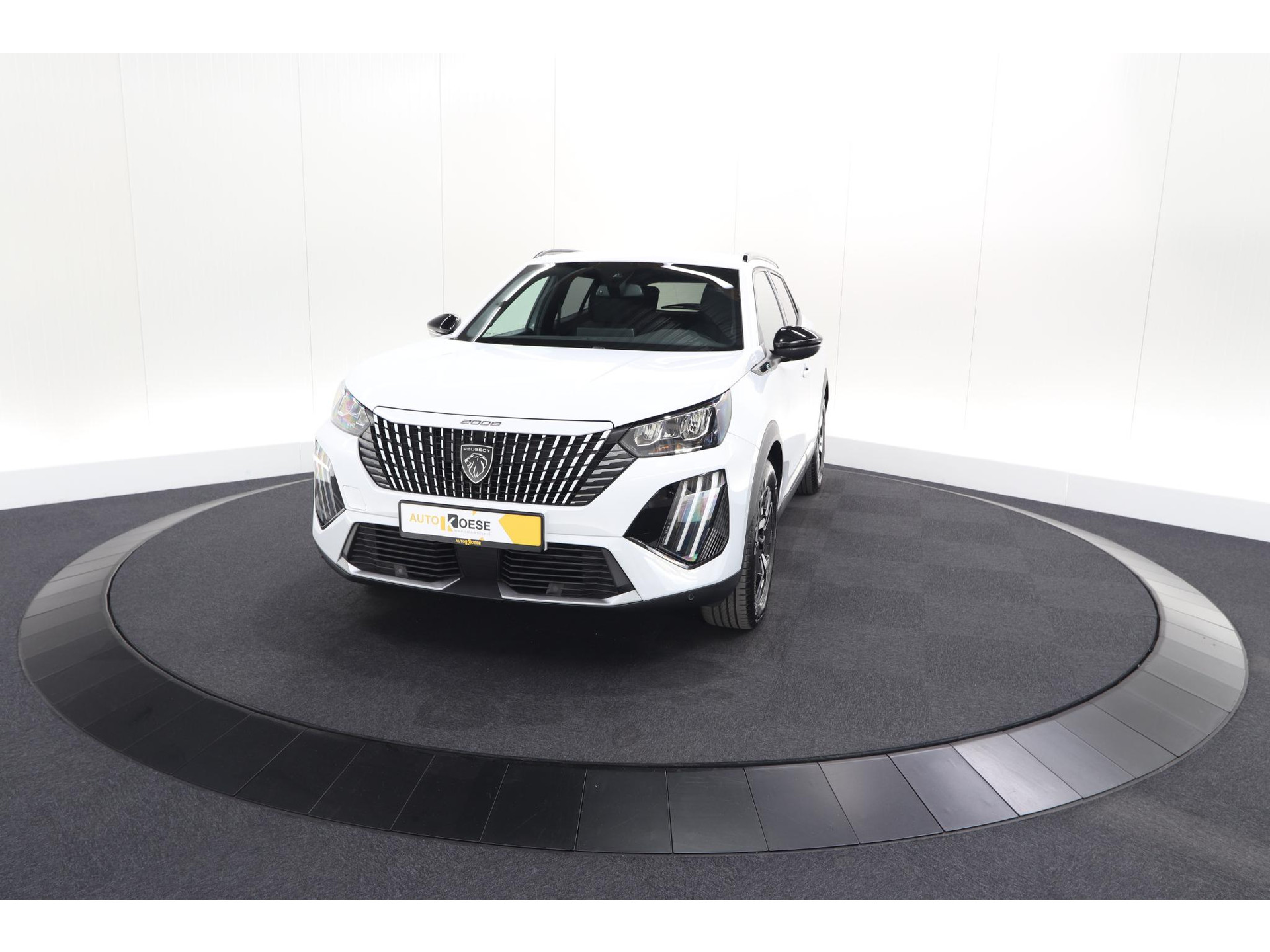 Peugeot e-2008 EV Allure 54 kWh | 97,9% SOH | 11 KW Lader | Apple Carplay | Parkeersensoren