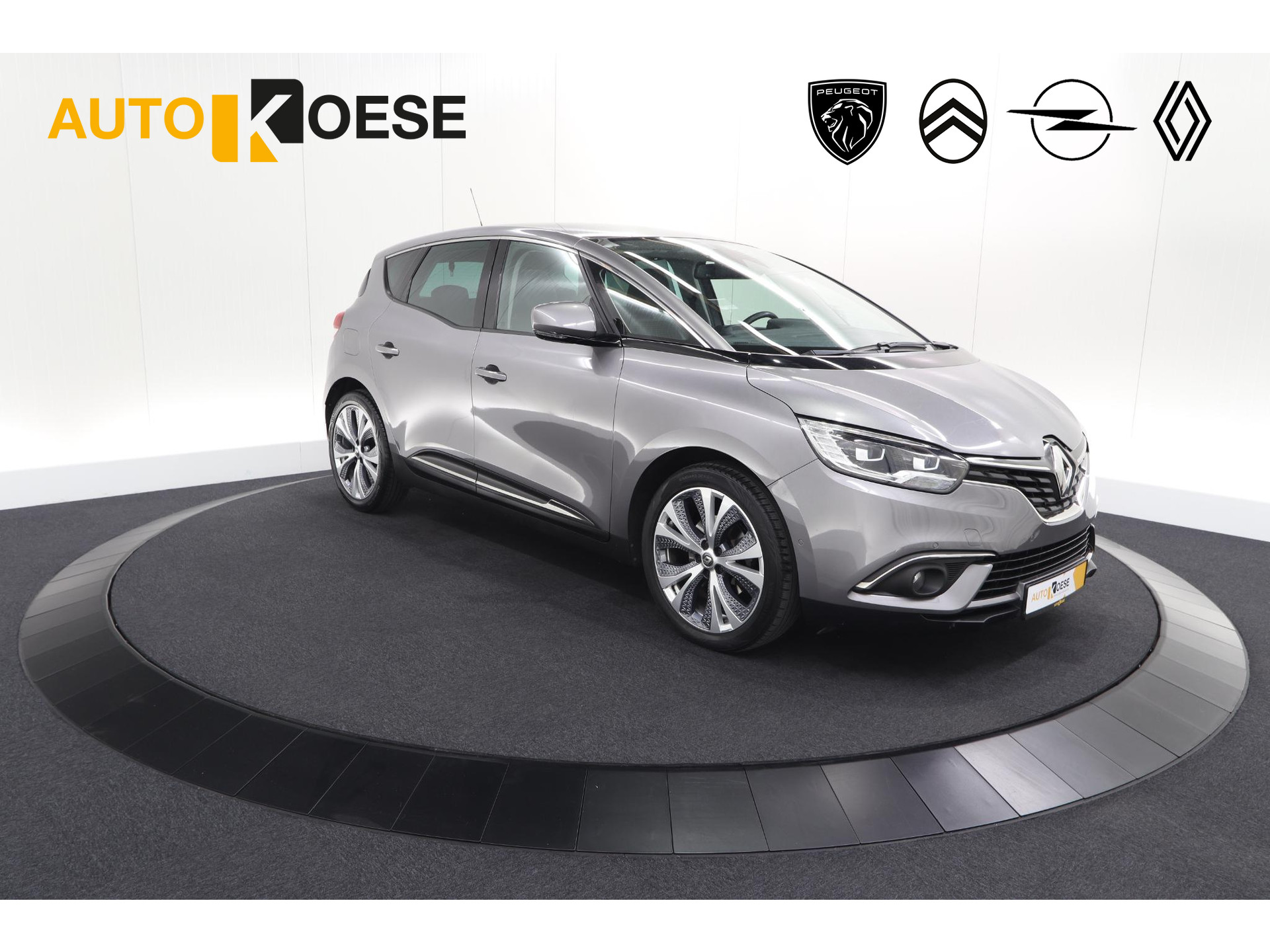Renault Scénic TCe 130 Intens | Trekhaak | Panoramadak | Camera | Apple Carplay | Dodehoekdetectie