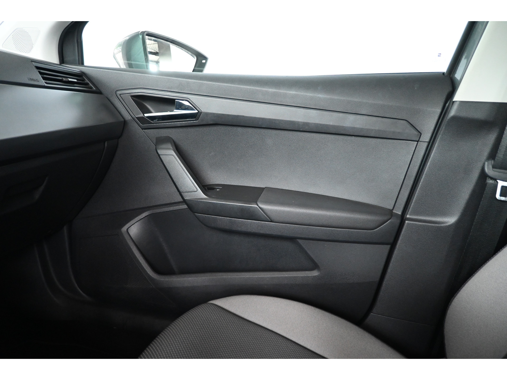SEAT Ibiza 1.0 MPI Reference Clima Cruise Control Carplay Rijklaarprijs Inruil Mogelijk!