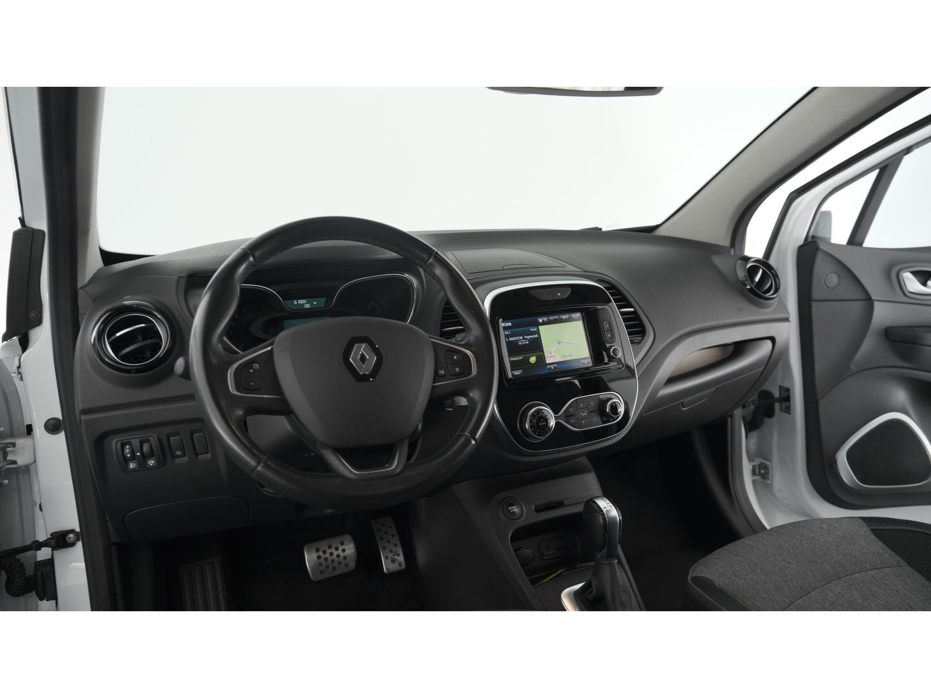 Renault Captur 1.3 TCe Intens | Trekhaak afneembaar | Navigatie | Parkeersensoren