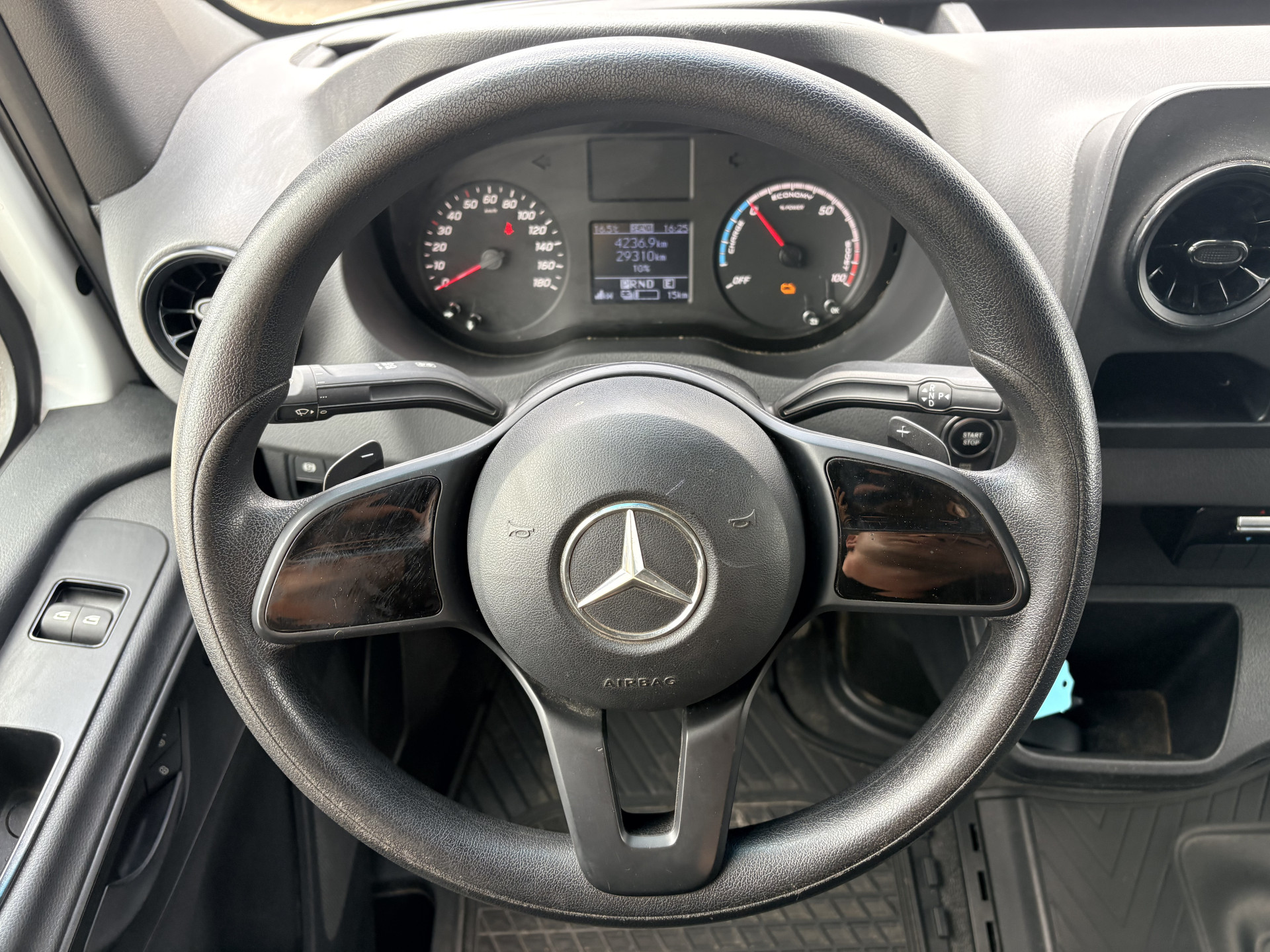 Mercedes-Benz eSprinter eSprinter 312 55kWh L2H2 Elektrisch 168km WLTP 93,7% (SOH) 80kw Snelladen Climate Control Camera