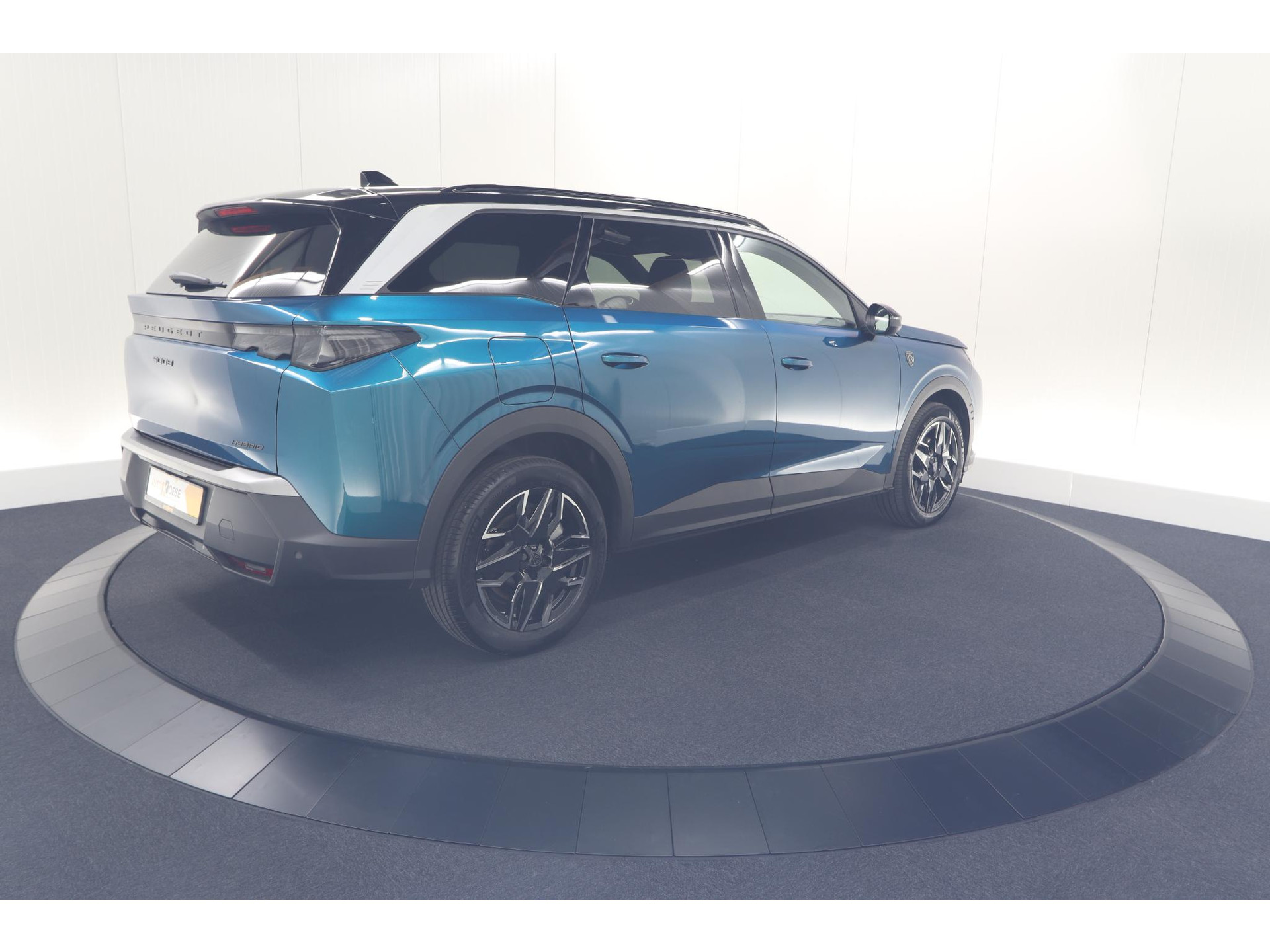 Peugeot 5008 1.2 Hybrid 136 GT | Adaptieve Cruise Control | Camera | Elektrische Kofferklep | Stoelverwarming