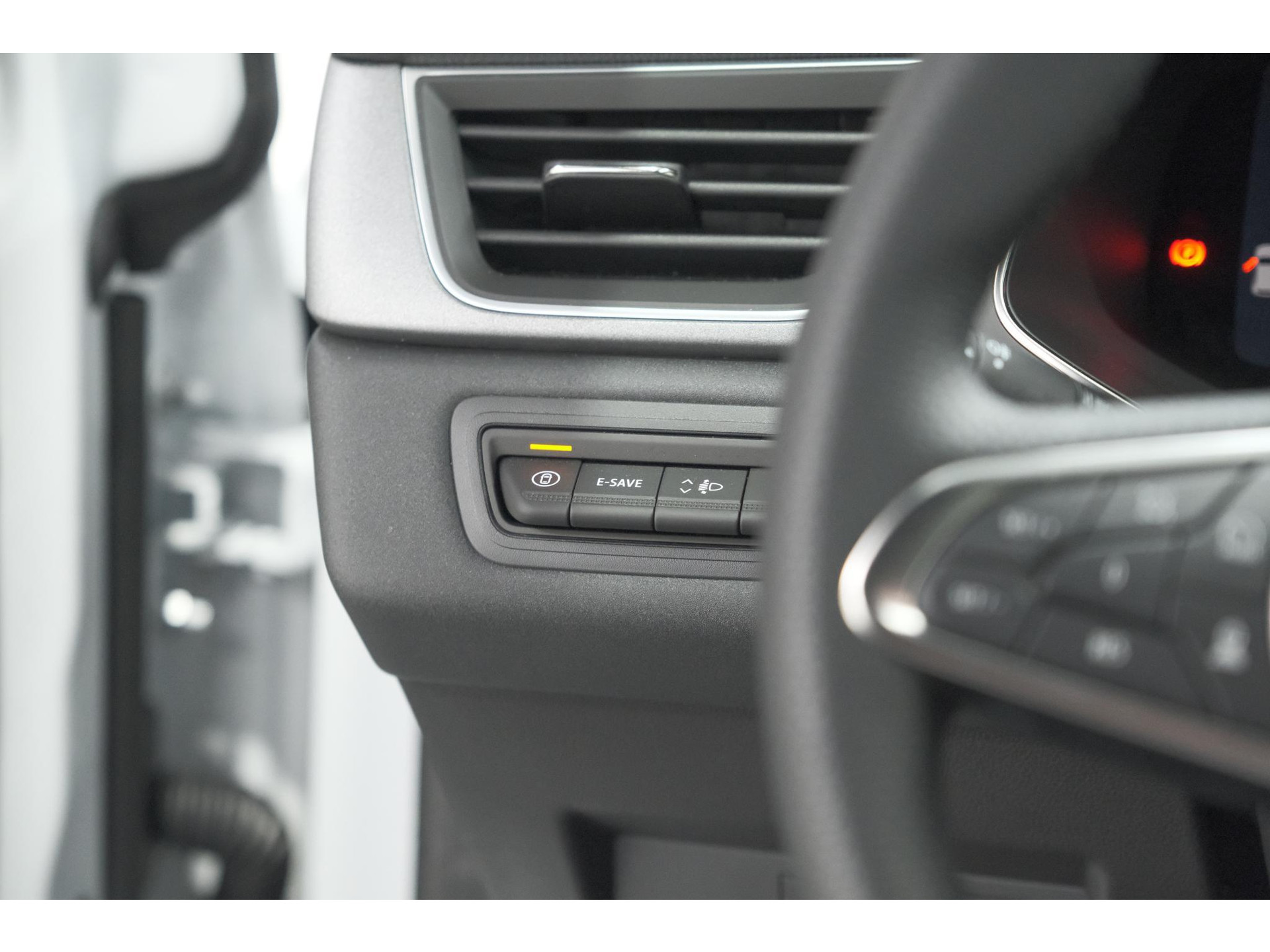 Renault Captur 1.8 E-Tech full hybrid 160 techno | Camera | Adaptieve Cruise Control | Navigatie