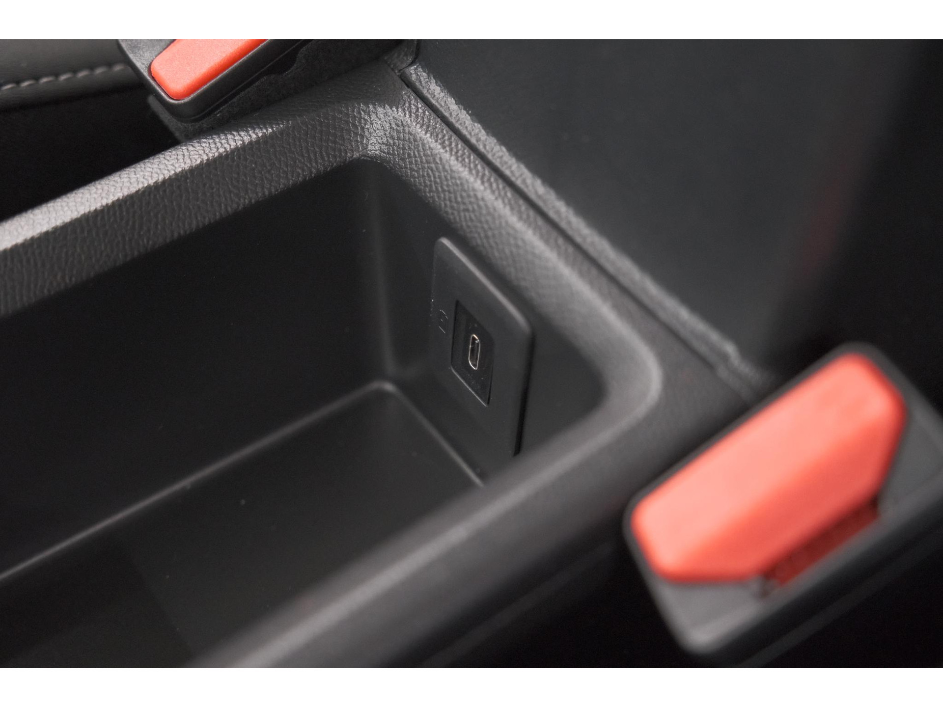 Citroen C3 Aircross 1.2 Hybrid 145pk Max | Camera | Dodehoekdetectie | Apple Carplay