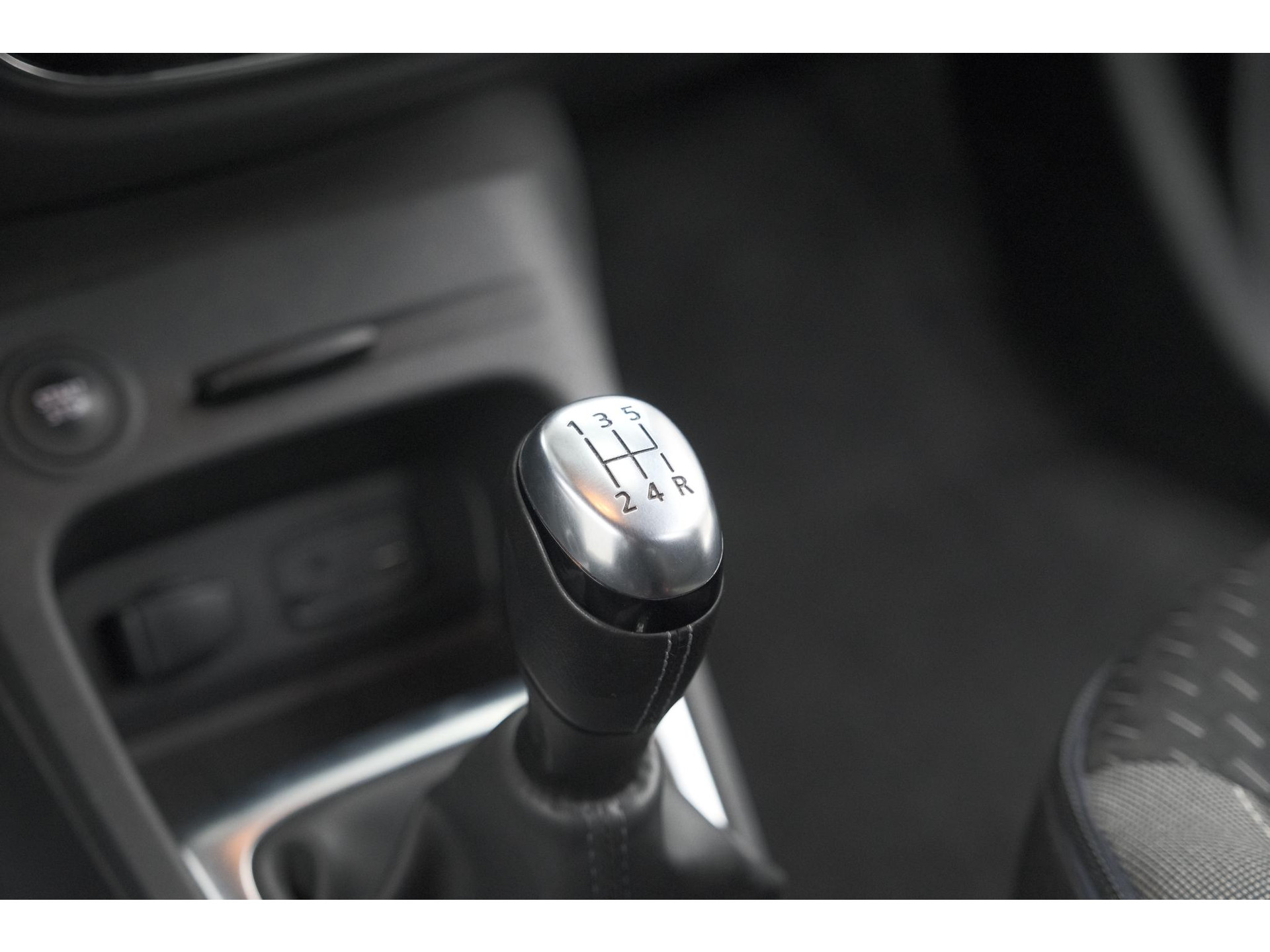 Renault Captur TCe 90 Intens | Camera | Dodehoekdetectie | Navigatie | Parkeersensoren