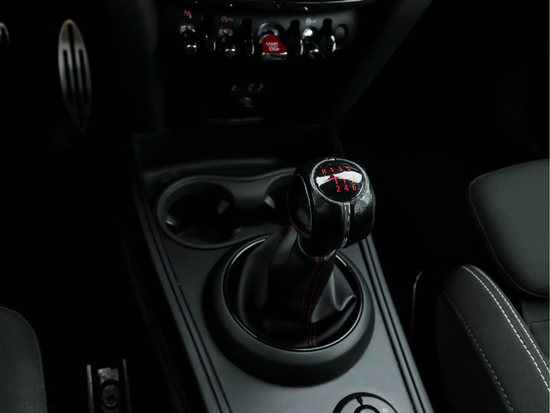 MINI Mini Countryman 1.5 Cooper JCW-Pack (INCL-BTW) *NAVI-FULLMAP | FULL-LED |  ECC | PDC | CRUISE | SPORT-SEATS | KEYLESS | PRIVACY-GLASS | 16"ALU*