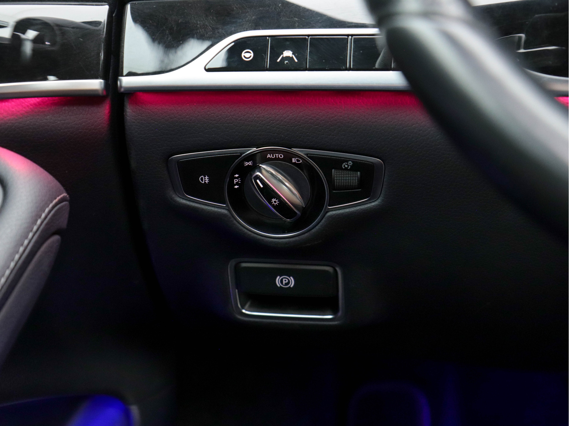 Mercedes-Benz S-klasse 400d 4-Matic Lang Aut. *PANO | DISTRONIC | BURMESTER-AUDIO | TOP-VIEW | KEYLESS | BLIND-SPOT | AIRMATIC | FULL-LEATHER  | FULL-LED |  MEMORY-PACK  | WIDE-SCREEN-DIGI-COCKPIT | AMBIENT-LIGHTNING |  HEATED/VENTI