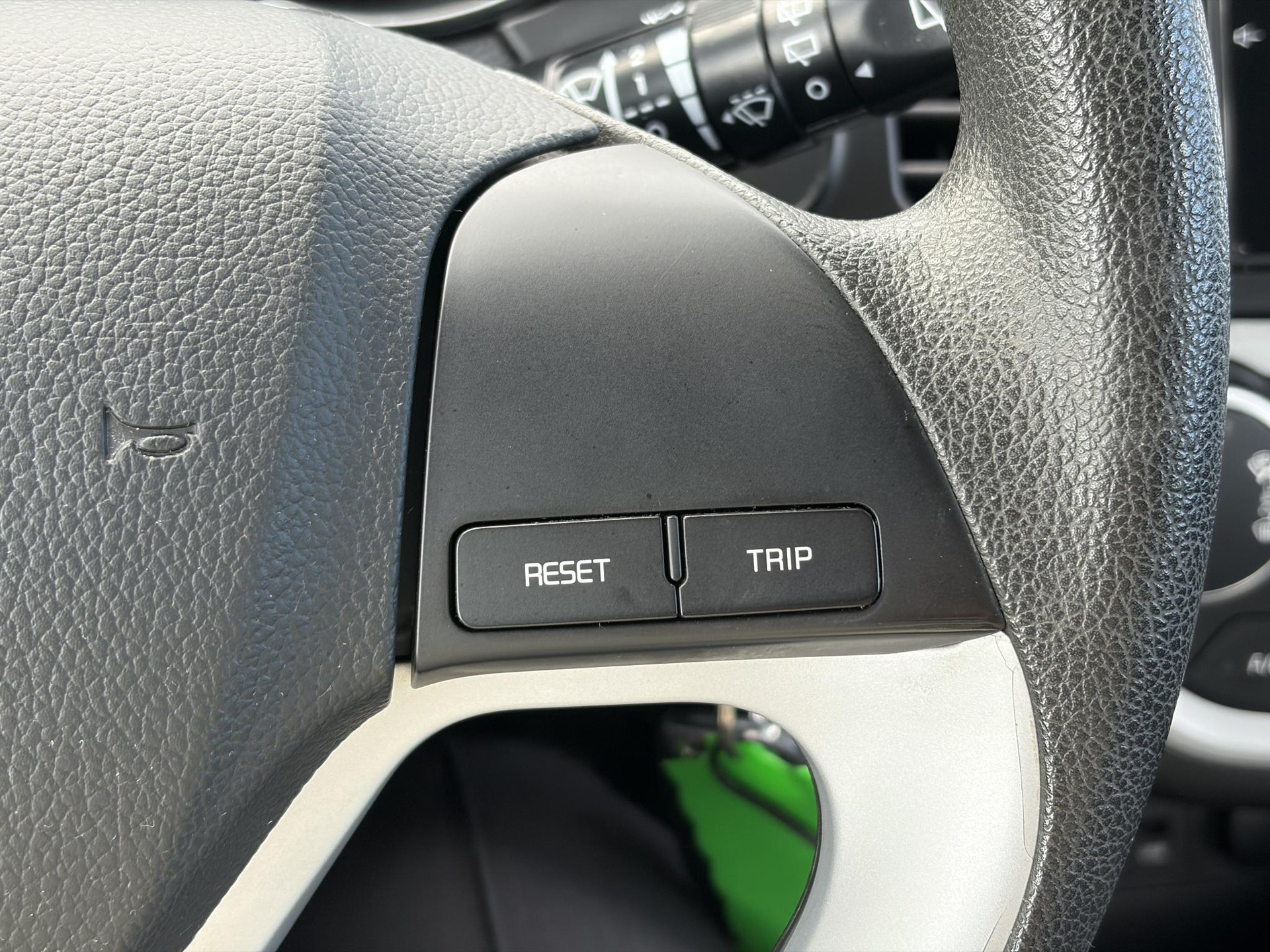 Kia Picanto 1.0 CVVT ComfortLine ✓Carplay✓Airco✓Navi✓5 Deurs✓4 Elekt Ramen✓Bj 10-2015✓Zeer Zuinig✓N.A.P✓Nieuwe Apk bij Aflevering