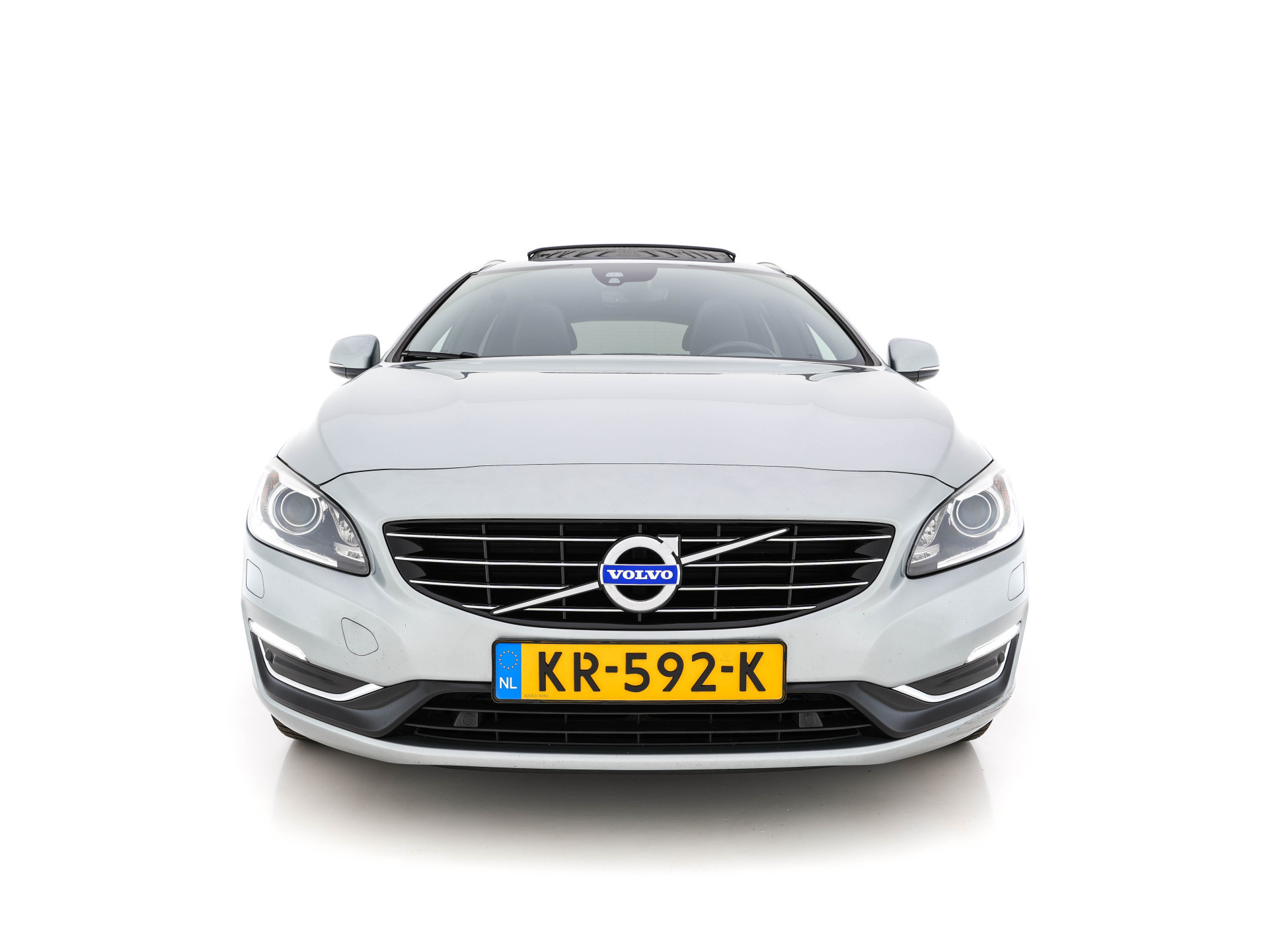 Volvo V60 2.4 D6 AWD Twin Engine Summum Aut. *PANO | NAVI-FULLMAP | LEATHER | BI-XENON | CAMERA |  ECC | PDC | CRUISE | SPORT-SEATS | PRIVACY-GLASS | TOWBAR | MEMORY-PACK | HEATED-COMFORTSEATS | 18"ALU*