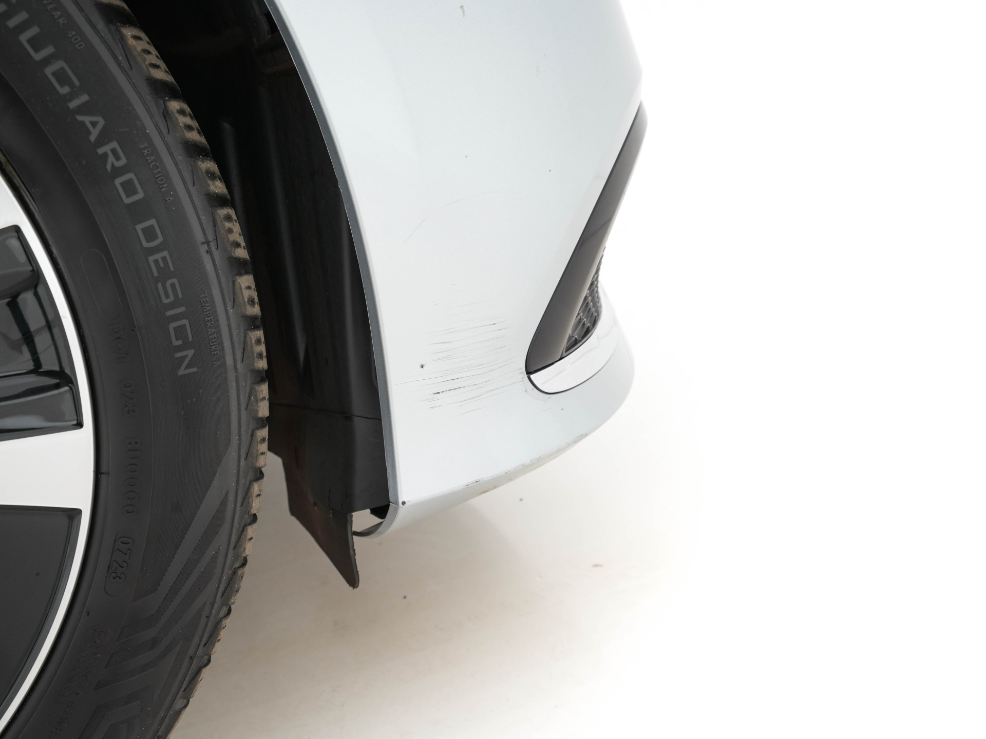 Mercedes-Benz E-klasse Estate 300 de Business Solution Luxury Plug-In (INCL-BTW) Aut. *DIGI-COCKPIT | MULTIBEAM-LED | LUXURY-LEATHER | TOP-VIEW | KEYLESS | DAB | NAVI-FULLMAP | CRUISE | SHIFT-PADDLES | AMBIENT-LIGHT | HEATED-SPORTSEATS | 18"ALU*