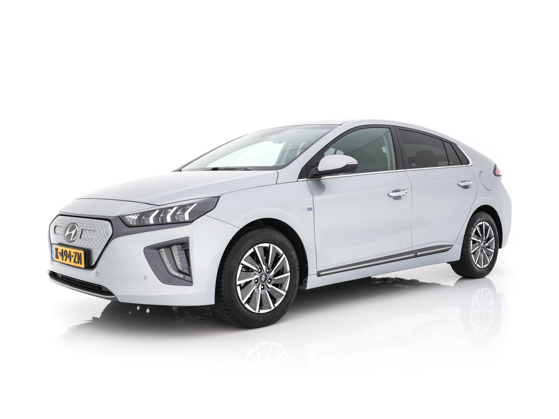 Hyundai IONIQ Premium EV 38 kWh {SOH-100%} Aut *HEATPUMP | LEATHER | FULL-LED | ADAPTIVE-CRUISE | KEYLESS | NAVI-FULLMAP | DAB | CAMERA | MEMORY-PACK | DIGI-COCKPIT | HEATED/VENTILATED-SEATS | CCS- FASTLOADER | PRIVACY-GLASS |