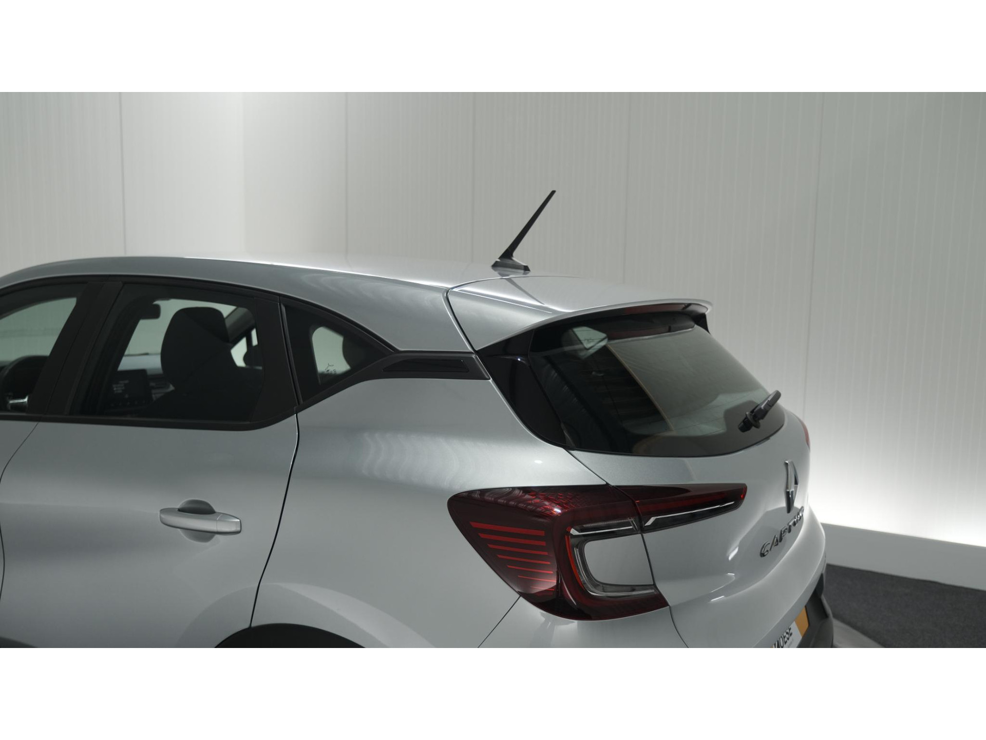 Renault Captur TCe 90 Evolution | Parkeersensoren | Apple Carplay | Climate Control | Stoelverwarming