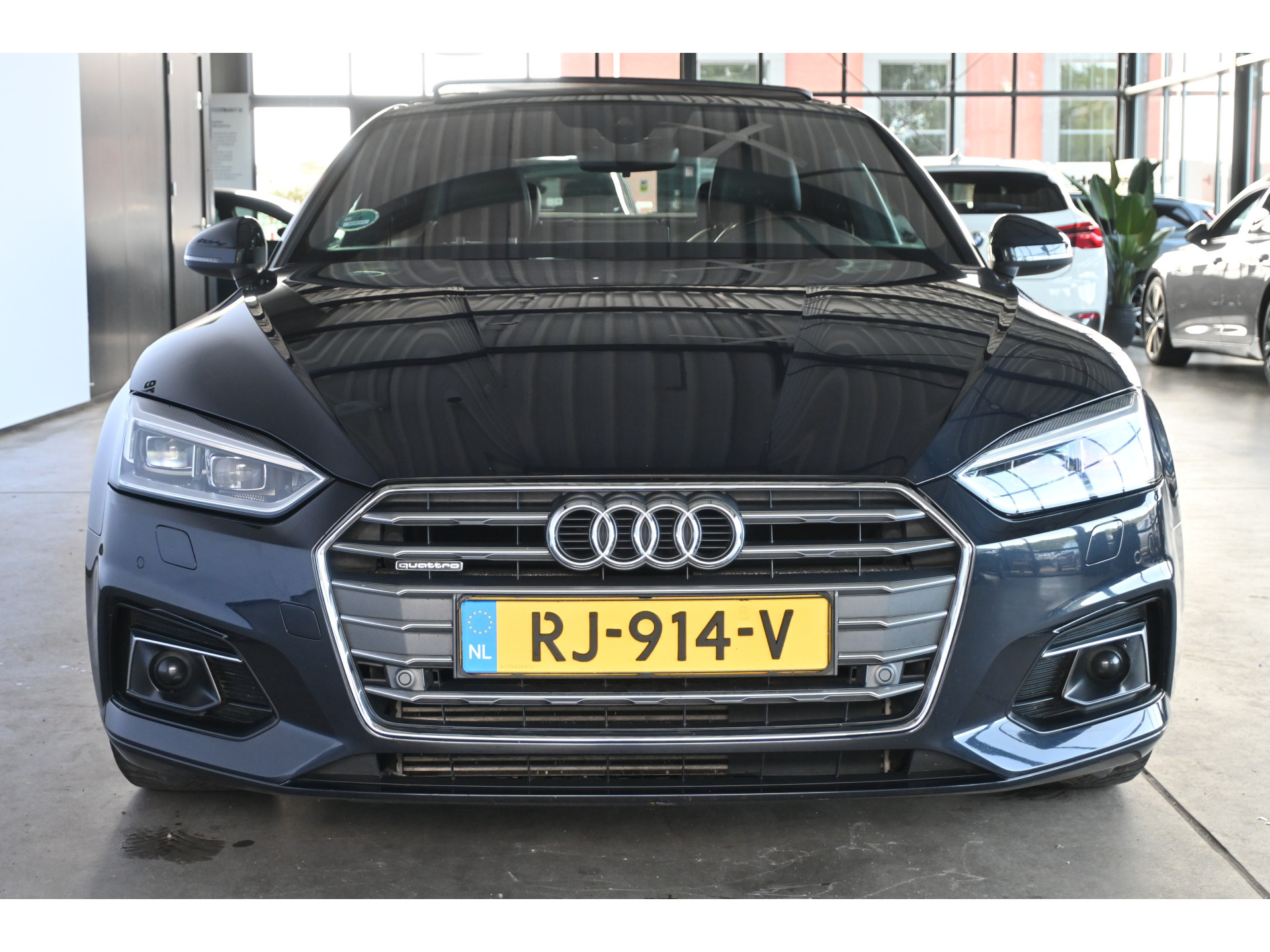 Audi A5 Coupé 2.0 TFSI Quattro Sport S-line Clima Panoramadak LED Adaptieve cruise B&O Navigatie 100% Onderhouden Inruil mogelijk