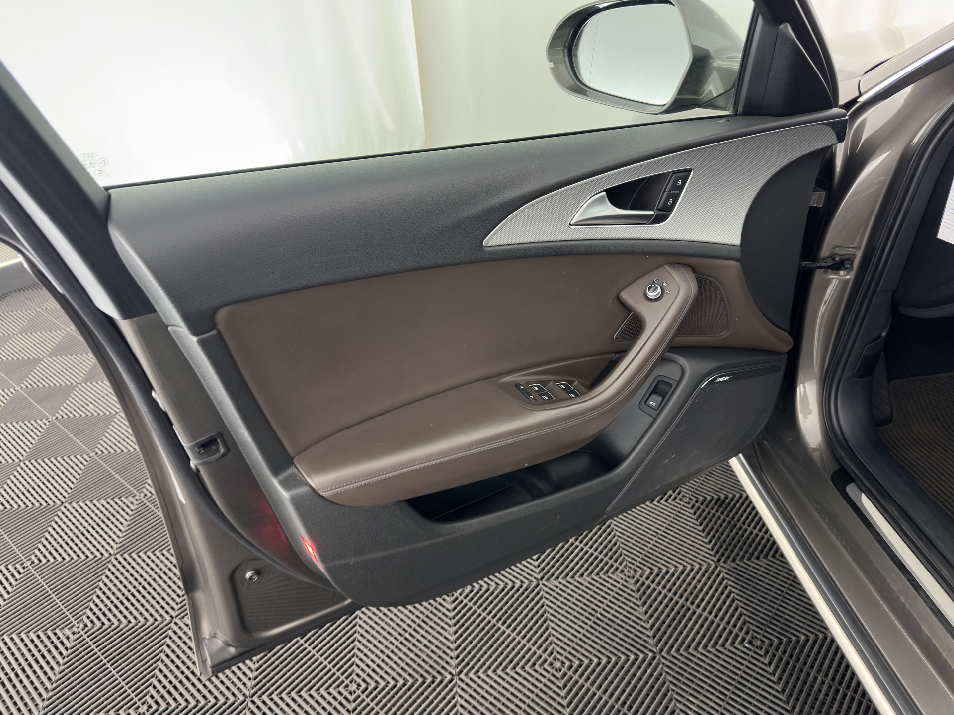 Audi A6 Allroad Quattro 3.0 TDI Aut. *PANO | LEATHER | BI-XENON | BOSE-SURROUND-SYSTEM |  NAVI-FULLMAP | HEATED-COMFORTSEATS | ECC | AIRSUSPENSION | PDC | CRUISE | 18''ALU*