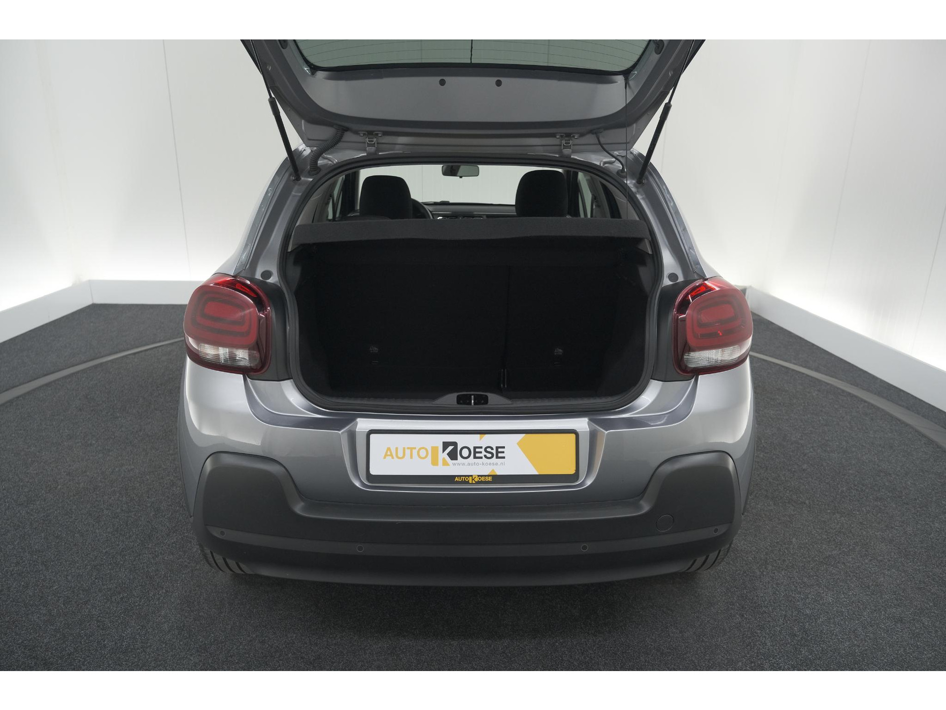 Citroen C3 PureTech 110 EAT6 Max | Parkeersensoren | Apple Carplay | 16 Inch Lichtmetalen Velgen