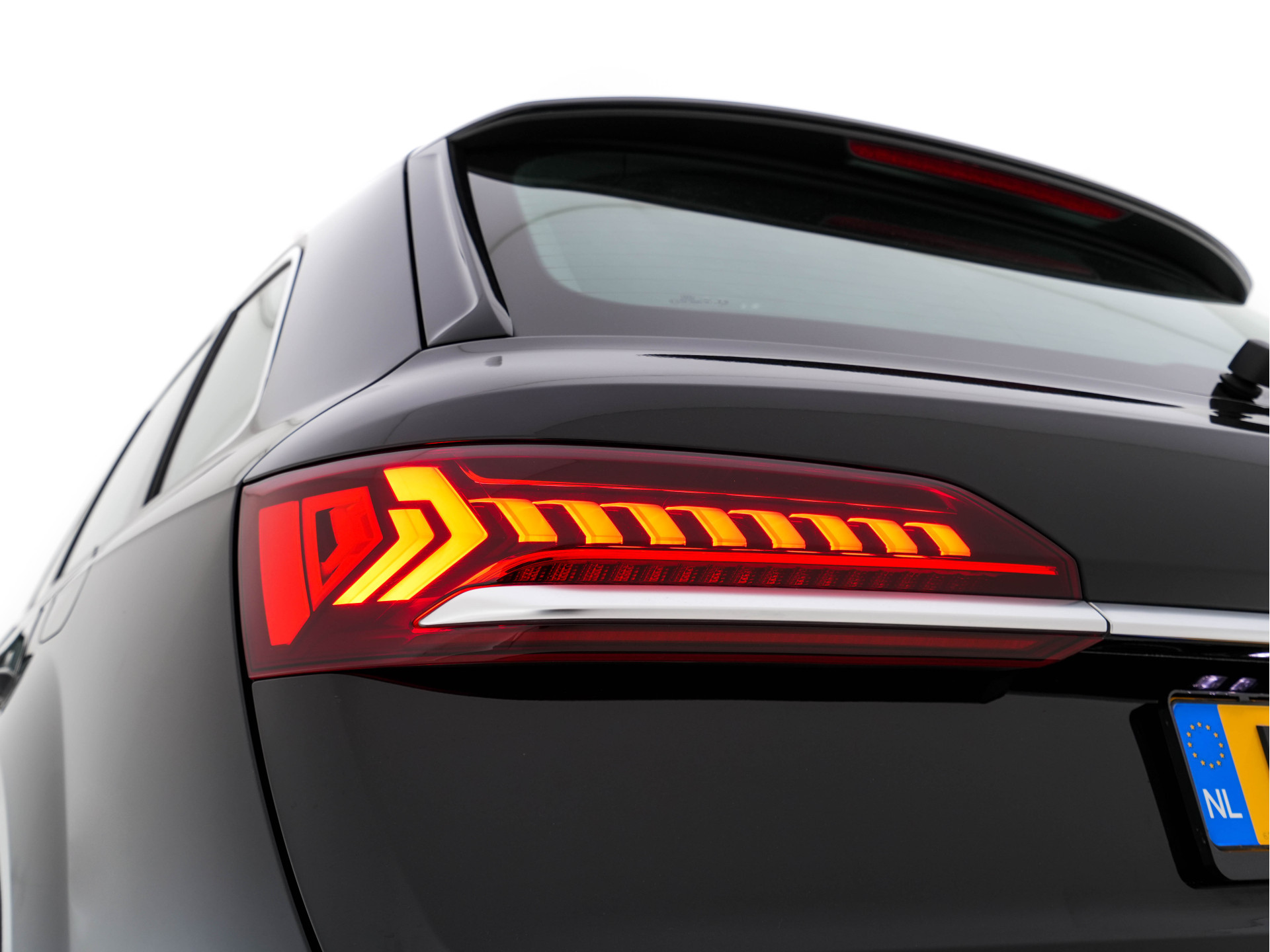 Audi Q7 55 TFSI E Quattro Pro Line Plus (INCL-BTW) *LUXURY-LEATHER | HD-MATRIX-LED | BANG/OLUFSEN-SURROUND  | DIGI-COCKPIT | COMFORT-SEATS | KEYLESS | CAMERA | NAVI-FULLMAP | DAB+ | AMBIENT-LIGHT | ECC | PDC | CRUISE | TOWBAR | 20'