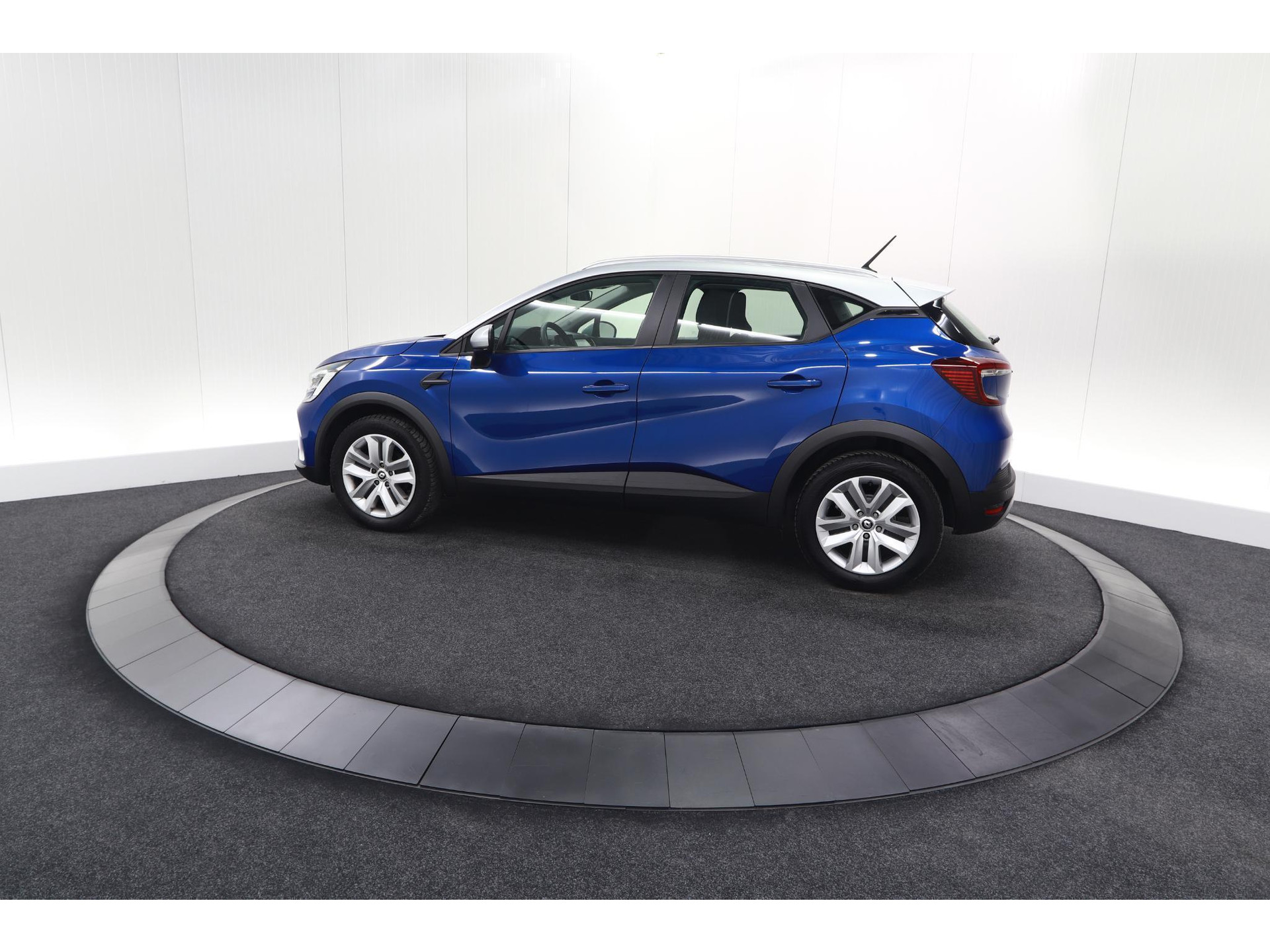 Renault Captur TCe 90 Evolution | Camera | Navigatie | Parkeersensoren | Apple Carplay
