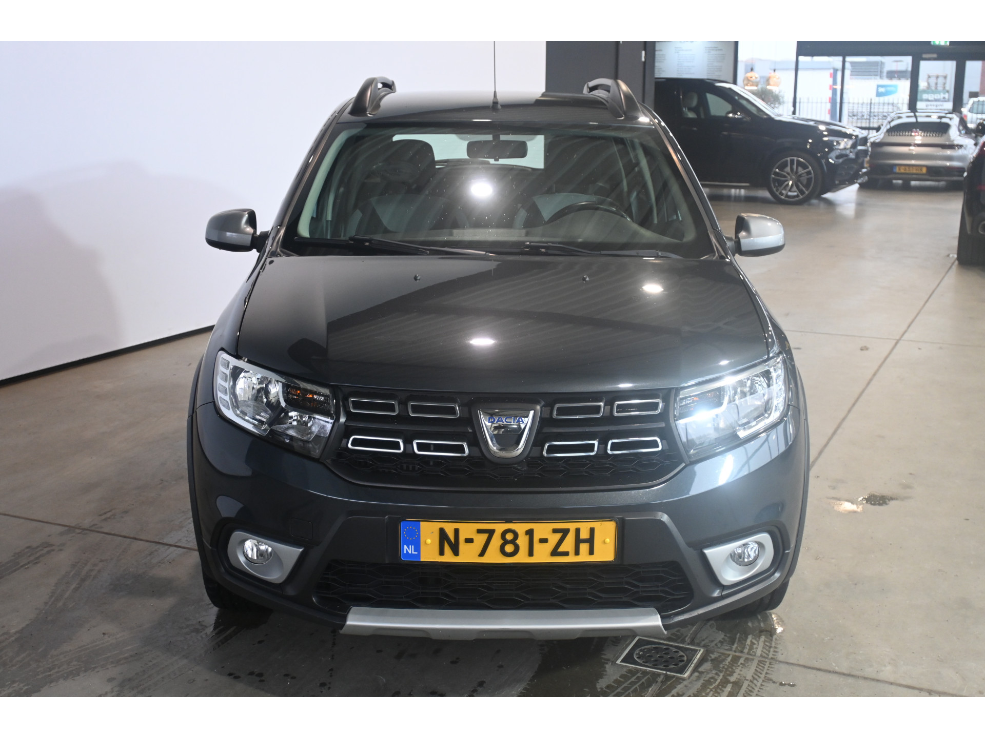 Dacia Sandero 0.9 TCe Stepway Tech Road Airco Navigatie Trekhaak Goed Onderhouden! Inruil Mogelijk!