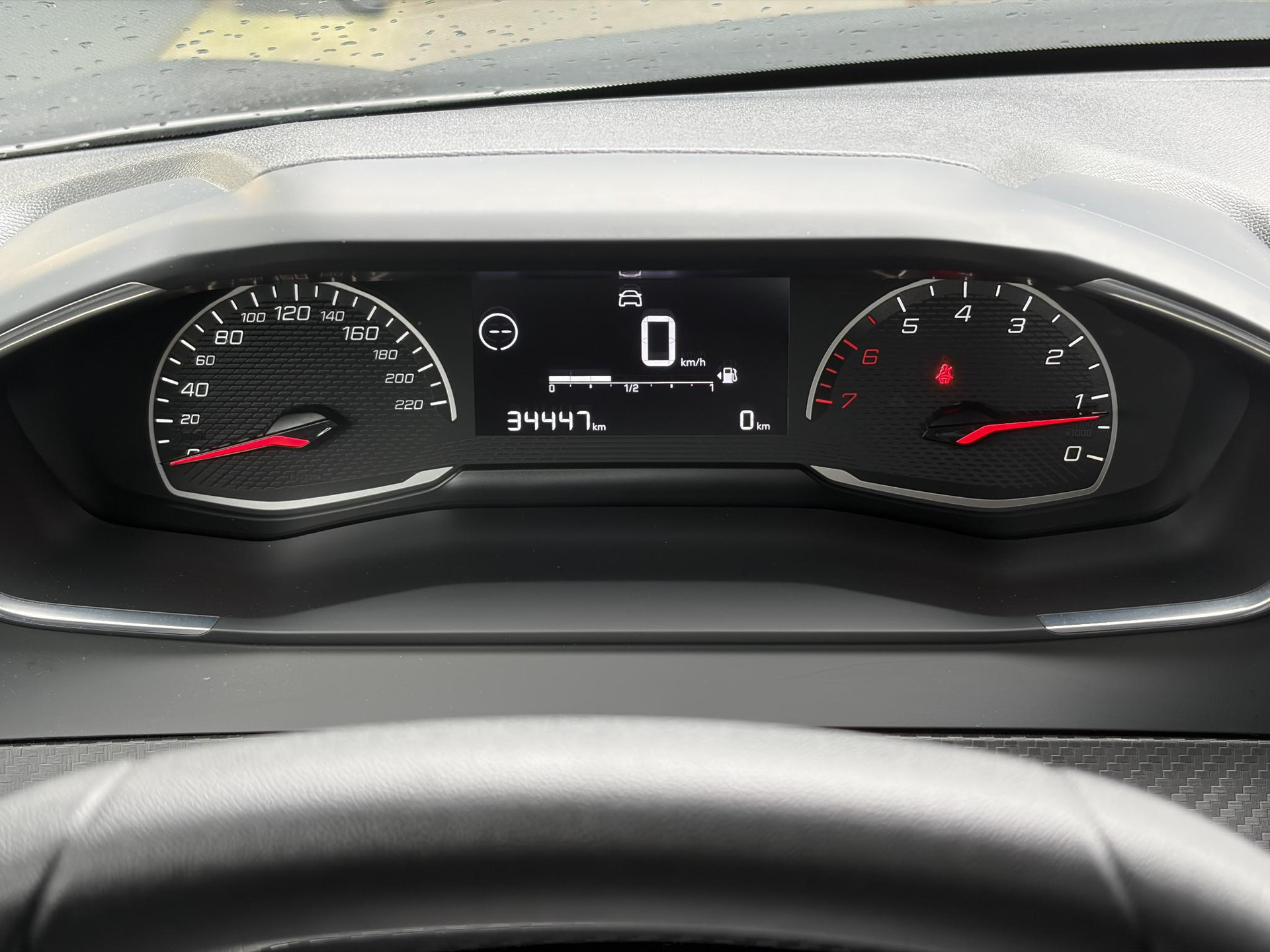 Peugeot 208 1.2 PureTech Like ✓Carplay✓Navi✓2e Eigenaar✓Dealer Onderhouden✓Airco✓Cruise✓Weinig Km✓N.A.P✓Apk tot 09-2027