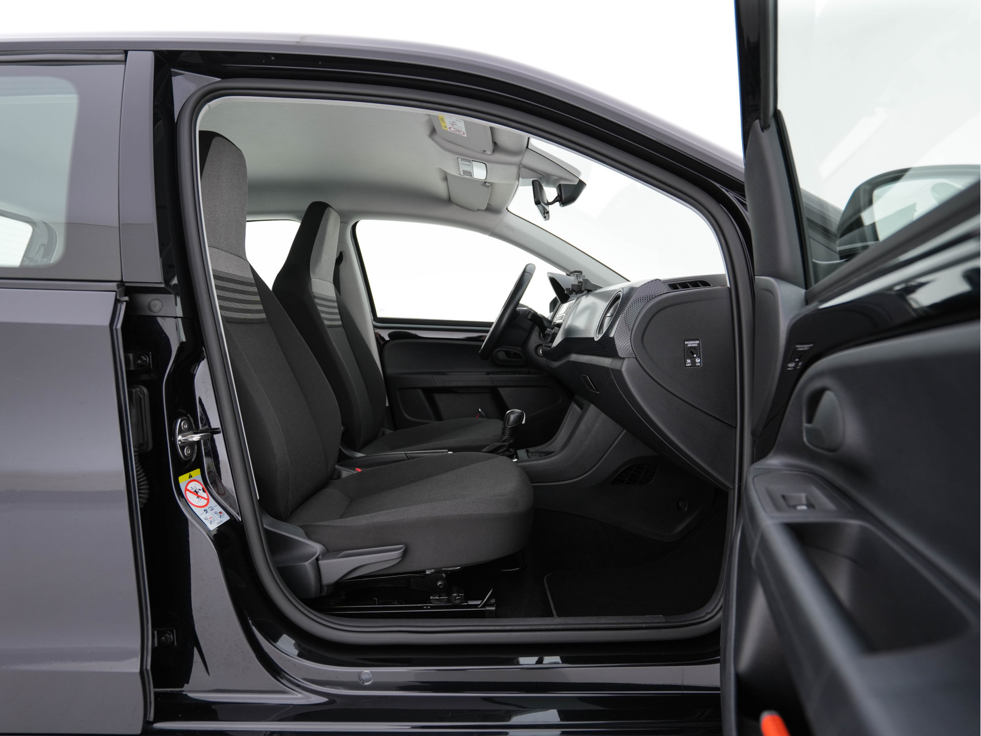 Volkswagen e-Up! {SOH-85%} (INCL-BTW) *HEATED-COMFORTSEATS | CCS-FASTLOADER | CAMERA | DAB | ECC | PDC | CRUISE*