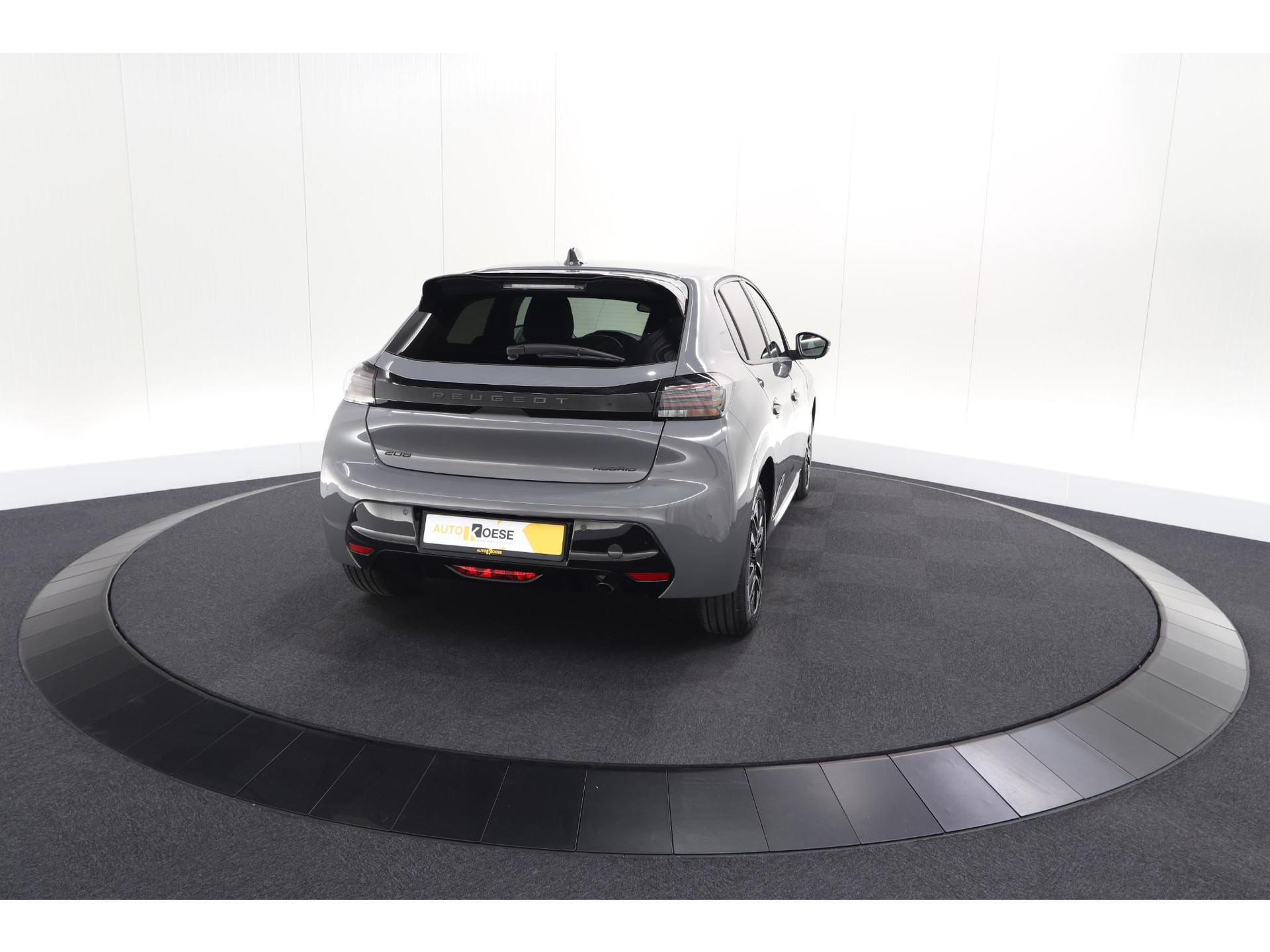 Peugeot 208 1.2 Hybrid 110 e-DCS6 Allure | Apple Carplay | Parkeersensoren Voor + Achter | Climate Control