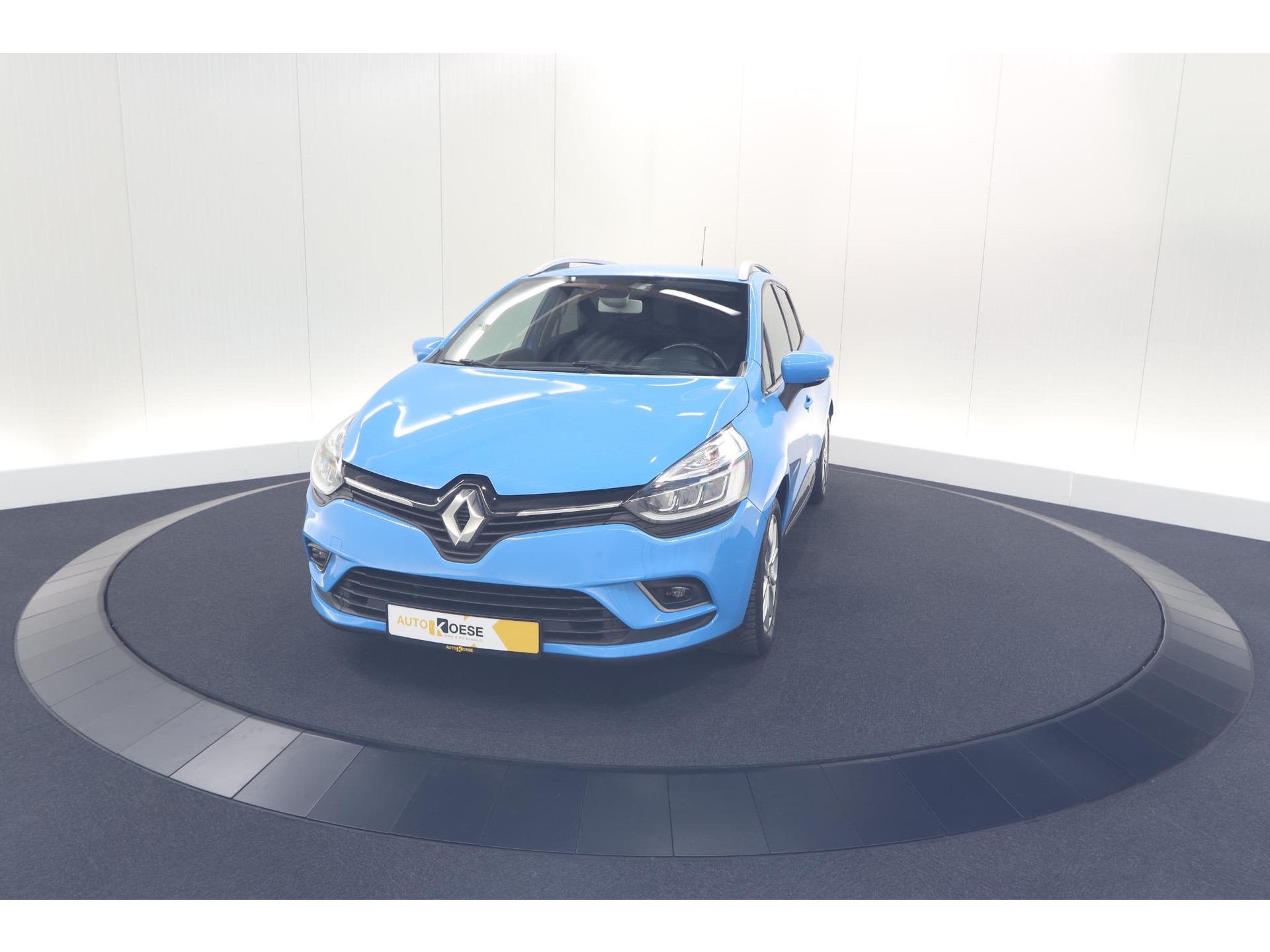 Renault Clio Estate TCe 90 Intens | Bleu De France | Parkeersensoren | Navigatie | Climate Control