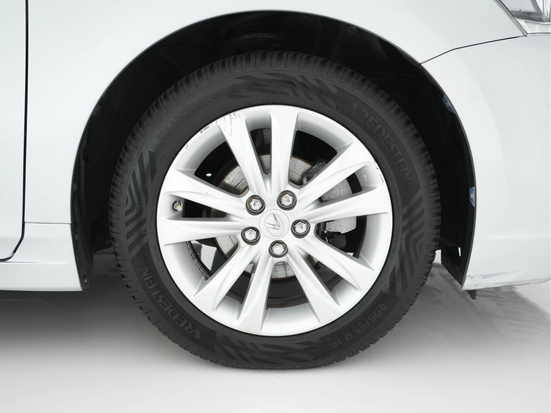 Lexus CT 200h Business Line Aut.*NAVI-FULLMAP | ALCANTARA | COMFORT-SEATS | CAMERA | ECC | CRUISE | 16''ALU*