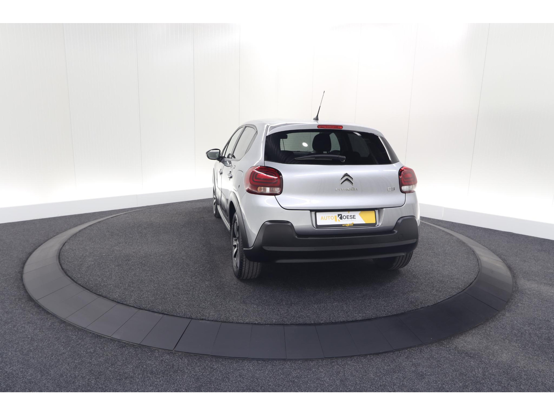 Citroen C3 PureTech 110 EAT6 Max | Camera | Parkeersensoren | Apple Carplay