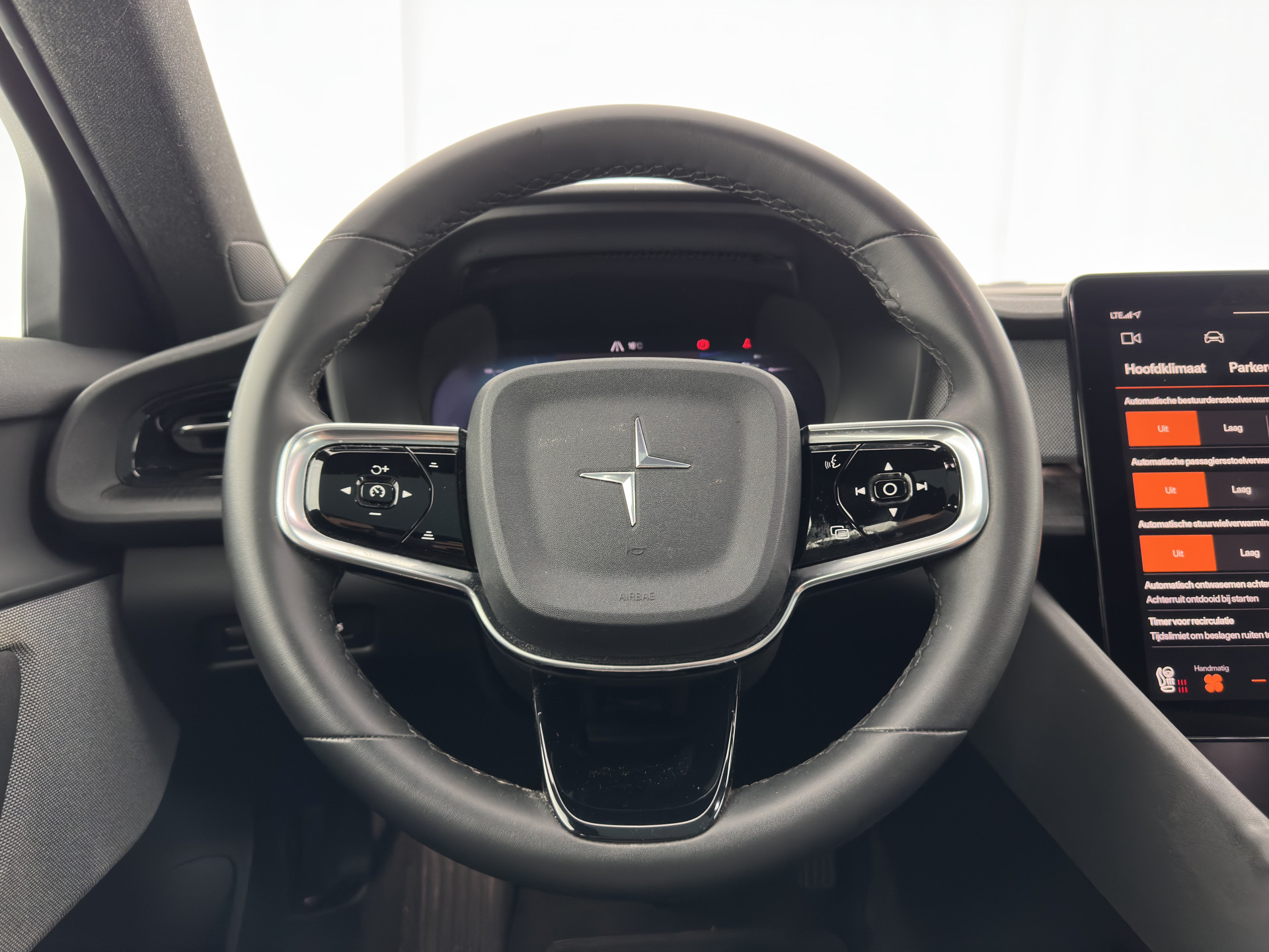 Polestar 2 Long Range Dual Motor Perfomance 78 kwh [ 3-Fase ]  { SOH-95% } (INCL-BTW) Aut. *PANO | NAVI-FULLMAP | HARMAN/KARDON-AUDIO | FULL-LED | KEYLESS | DIGI-COCKPIT | MEMORY-PACK |  CARPLAY | DAB+ | HEATED-SPORTSEATS | TOPVIEW | ADAPTIVE-CRUISE |  20