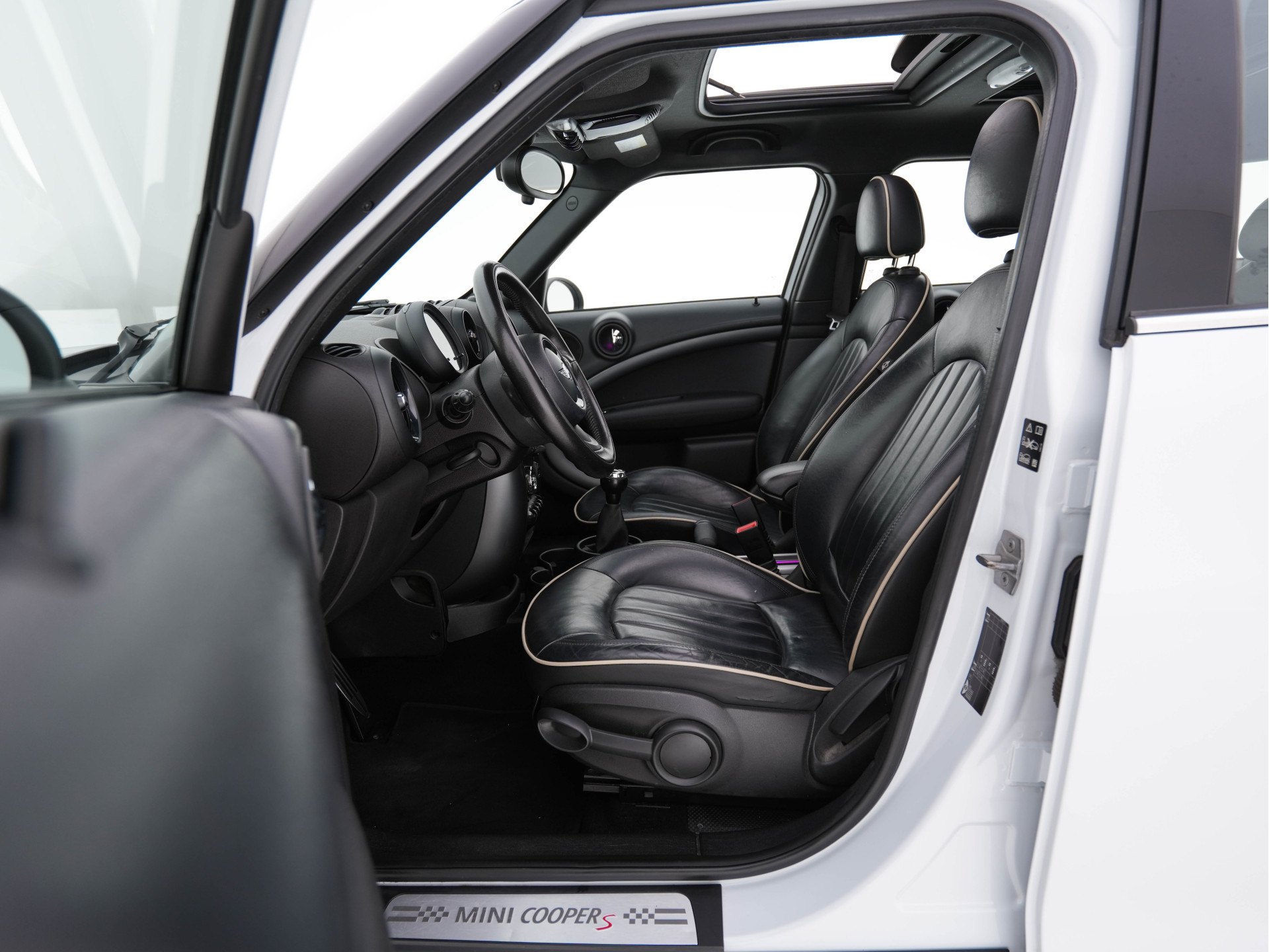 MINI Mini Countryman 2.0 Cooper SD ALL4 Pepper *PANO | LEATHER | BI-XENON | NAVI-FULLMAP | HEATED-COMFORTSEATS | ECC | HEATED-SEATS | PDC | CRUISE | TOWBAR | 17''ALU*