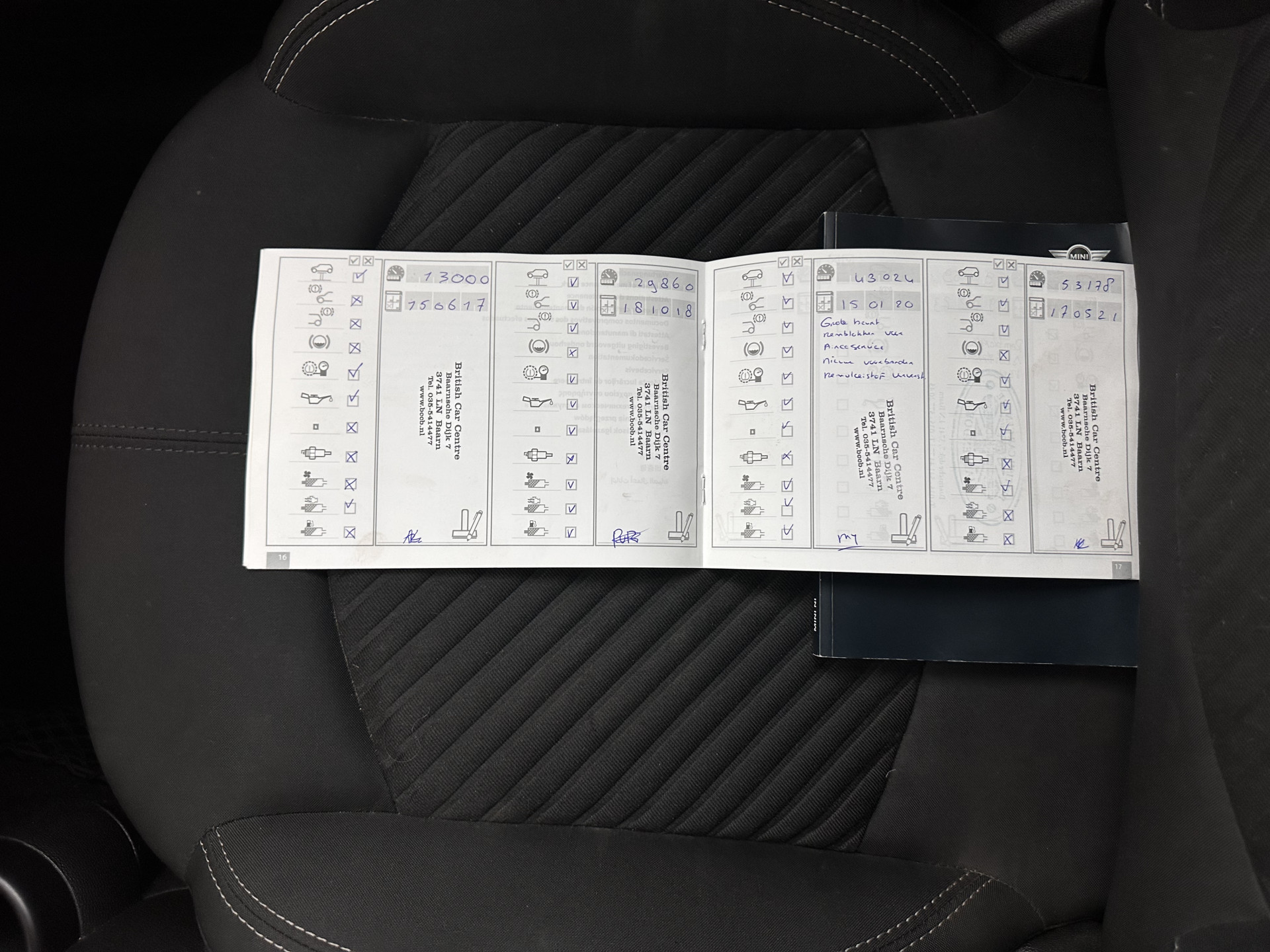 MINI Mini Countryman 2.0 John Cooper Works-Pack SD ALL4  Pepper Aut. *XENON | HARMAN/KARDON | SPORTSEATS | NAVI-FULLMAP | SHIFTPADDLES | ECC | PDC | CRUISE | TOWBAR | 18''ALU*