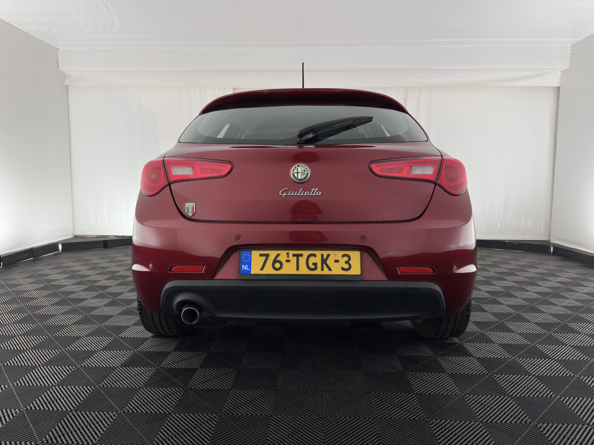 Alfa Romeo Giulietta 1.6 JTDm Distinctive *NAVI-FULLMAP | SPORT-SEATS | ECC | PDC | CRUISE | 17''ALU*