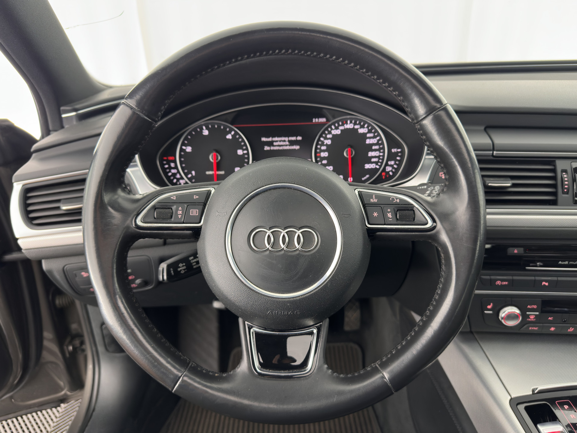 Audi A6 Allroad Quattro 3.0 TDI Aut. *PANO | LEATHER | BI-XENON | BOSE-SURROUND-SYSTEM |  NAVI-FULLMAP | HEATED-COMFORTSEATS | ECC | AIRSUSPENSION | PDC | CRUISE | 18''ALU*