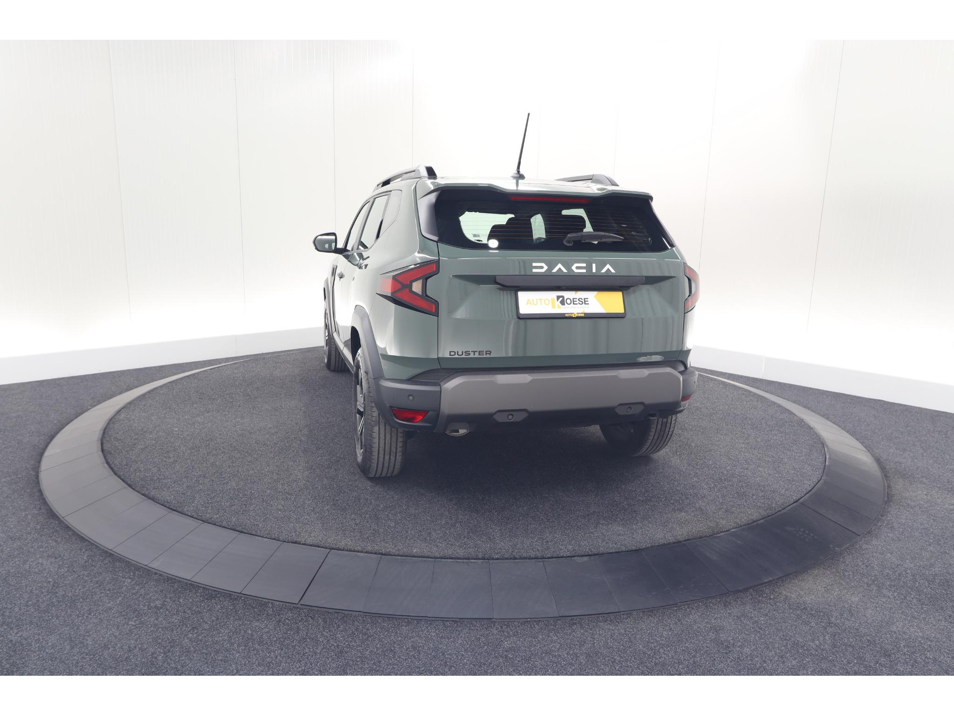 Dacia Duster Mild Hybrid 130 Expression | Camera | Stoelverwarming | Apple Carplay | Navigatie
