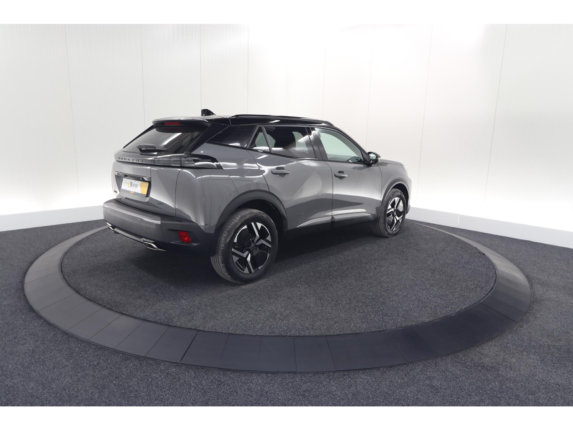 Peugeot 2008 PureTech 130 EAT8 GT | 360 Camera | Adaptieve Cruise Control | Stoelmaasage | Apple Carplay