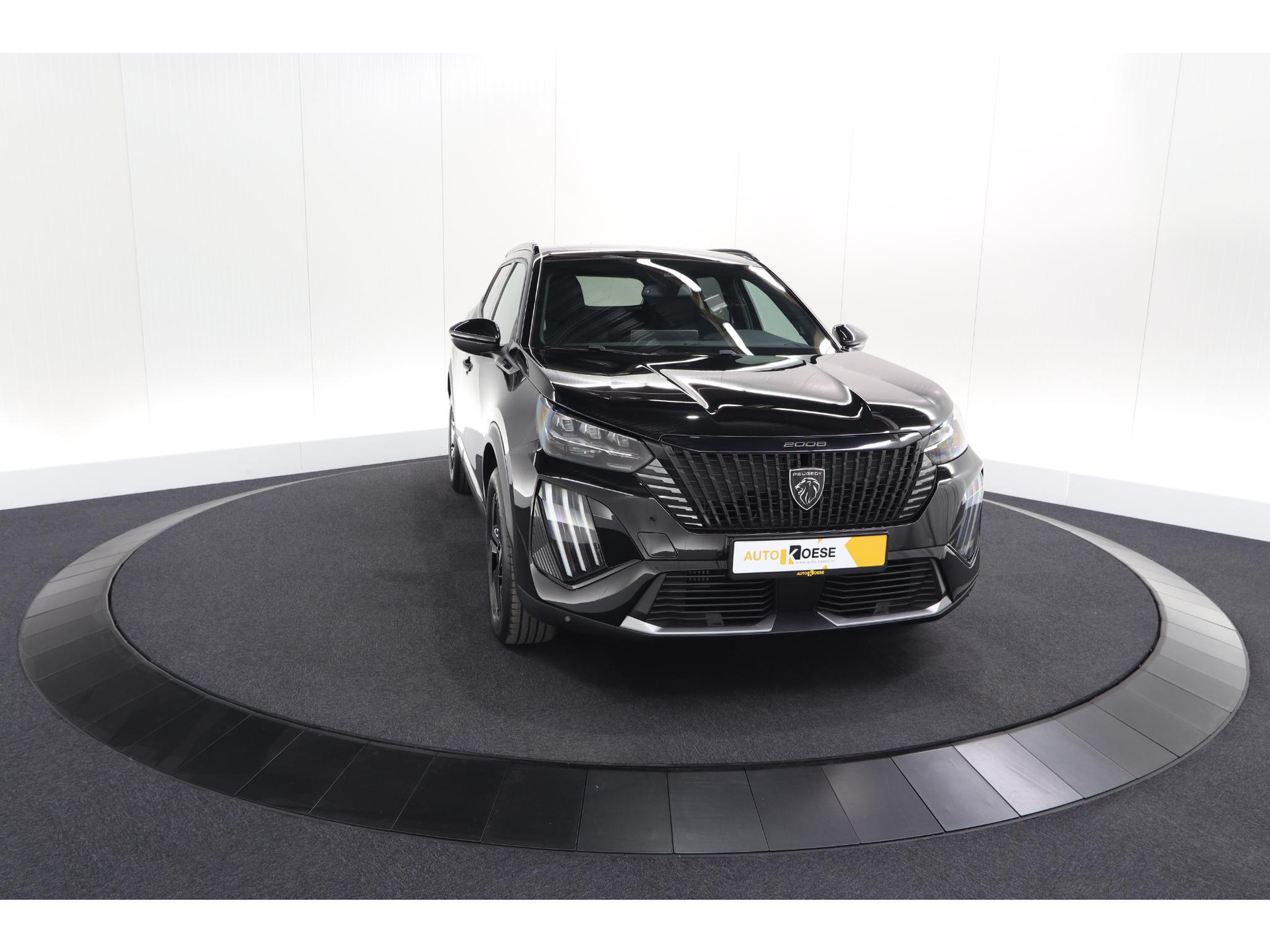 Peugeot 2008 PureTech 130 EAT8 GT | Camera | Apple Carplay | Parkeersensoren | 17 Inch Lichtmetalen Velgen