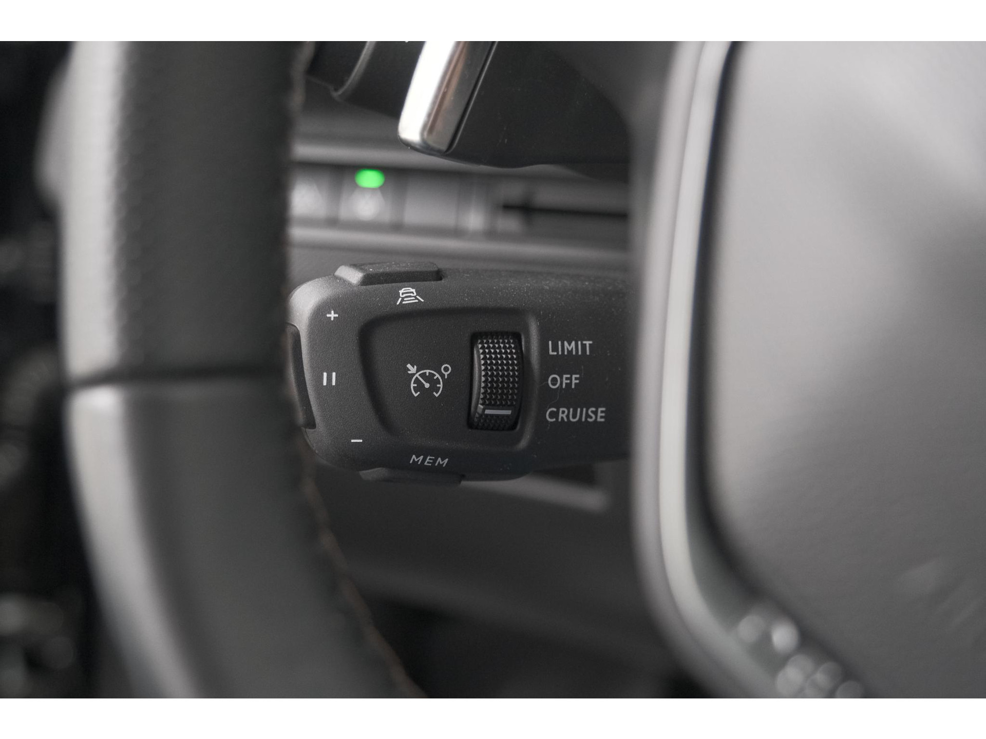 Peugeot 3008 PureTech 130 EAT8 GT | Adaptieve Cruise Control | Camera | Navigatie | Apple Carplay