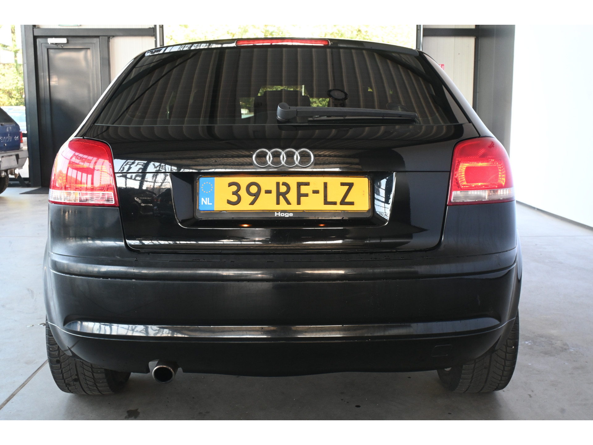 Audi A3 1.6 Attraction Clima Cruise Control Lichtmetaal All in Prijs! Inruil Mogelijk!
