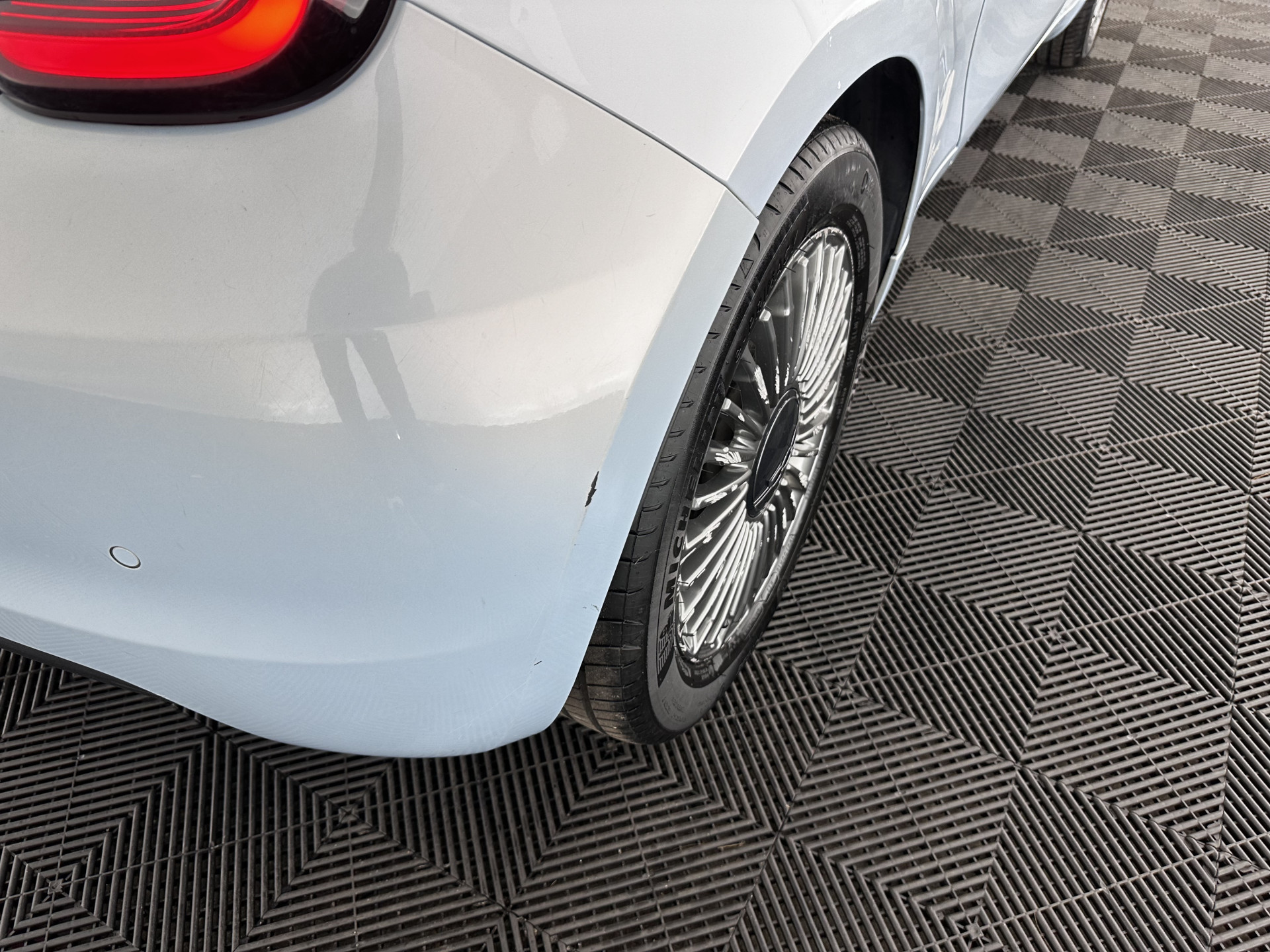 Fiat 500 Icon 24 kWh [ 3-Fase ] (⚠️) (INCL-BTW) Aut. *FULL-LED | DIGI-COCKPIT | CCS-FASTLOADER | KEYLESS | CAMERA | NAVI-FULLMAP | DAB+ | ECC | PDC | CRUISE | LANE-ASSIST | CARPLAY |  COMFORT-SEATS | 16'ALU*