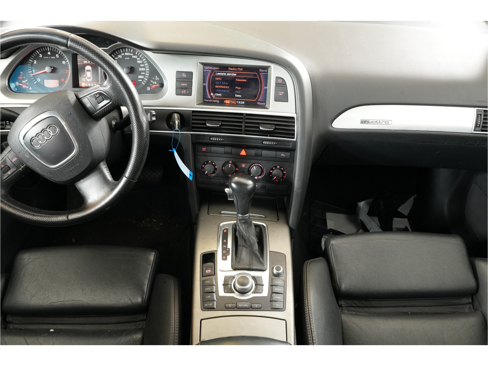 Audi A6 Limousine 3.2 FSI quattro Pro Line Business | Leder |