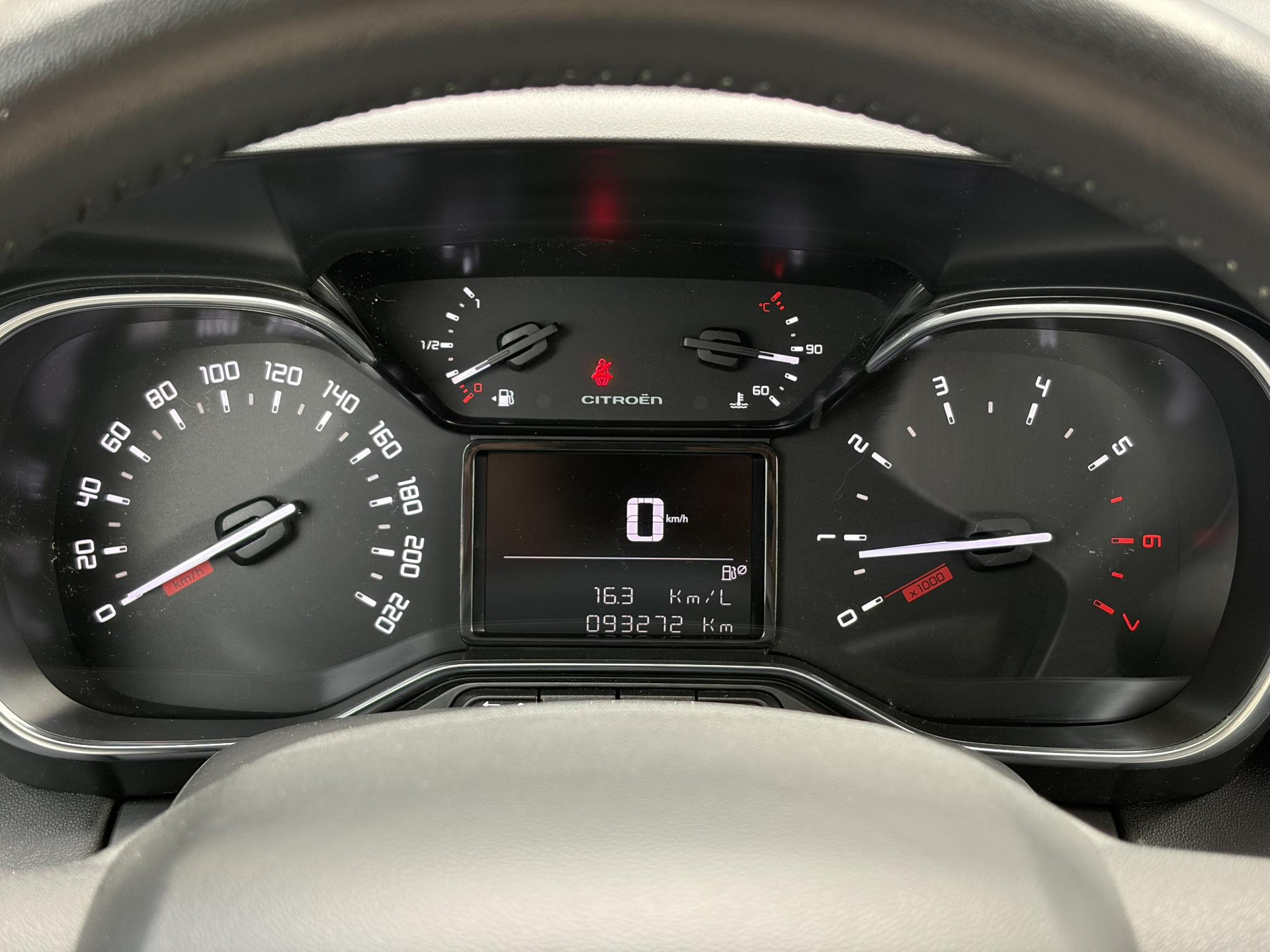Citroen C3 Aircross 1.2 PureTech Feel ✓1e Eigenaar✓D-riem vv in 08-2026✓Draadloze telefoonlader✓Carplay✓Navi✓Clima✓Cruise✓Pdc✓Rijstrooksensor✓Bj 10-2018✓Lm velgen✓N.A.P✓Apk tot 11-2027